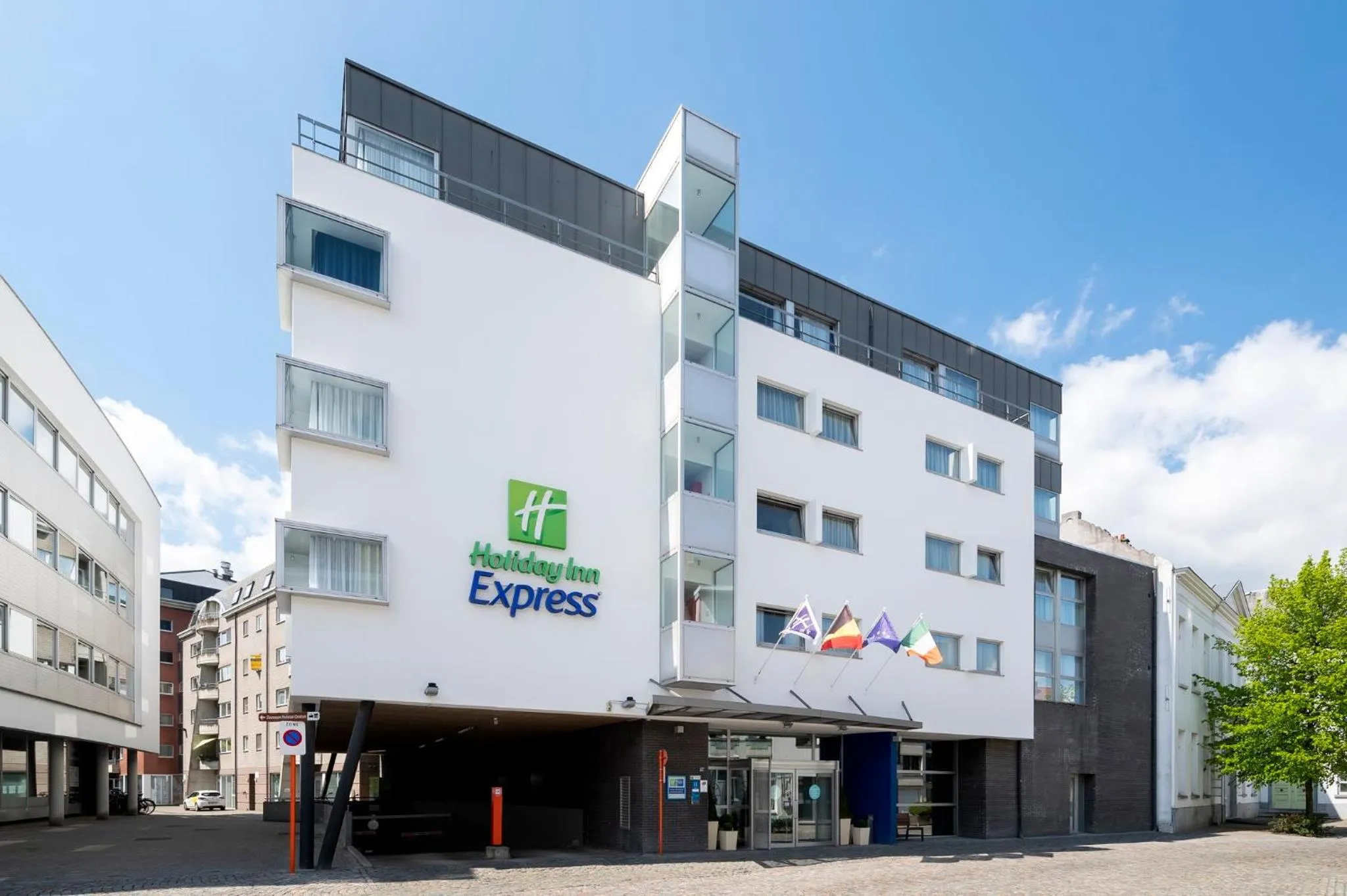 Property building in Holiday Inn Express Mechelen City Centre by IHG