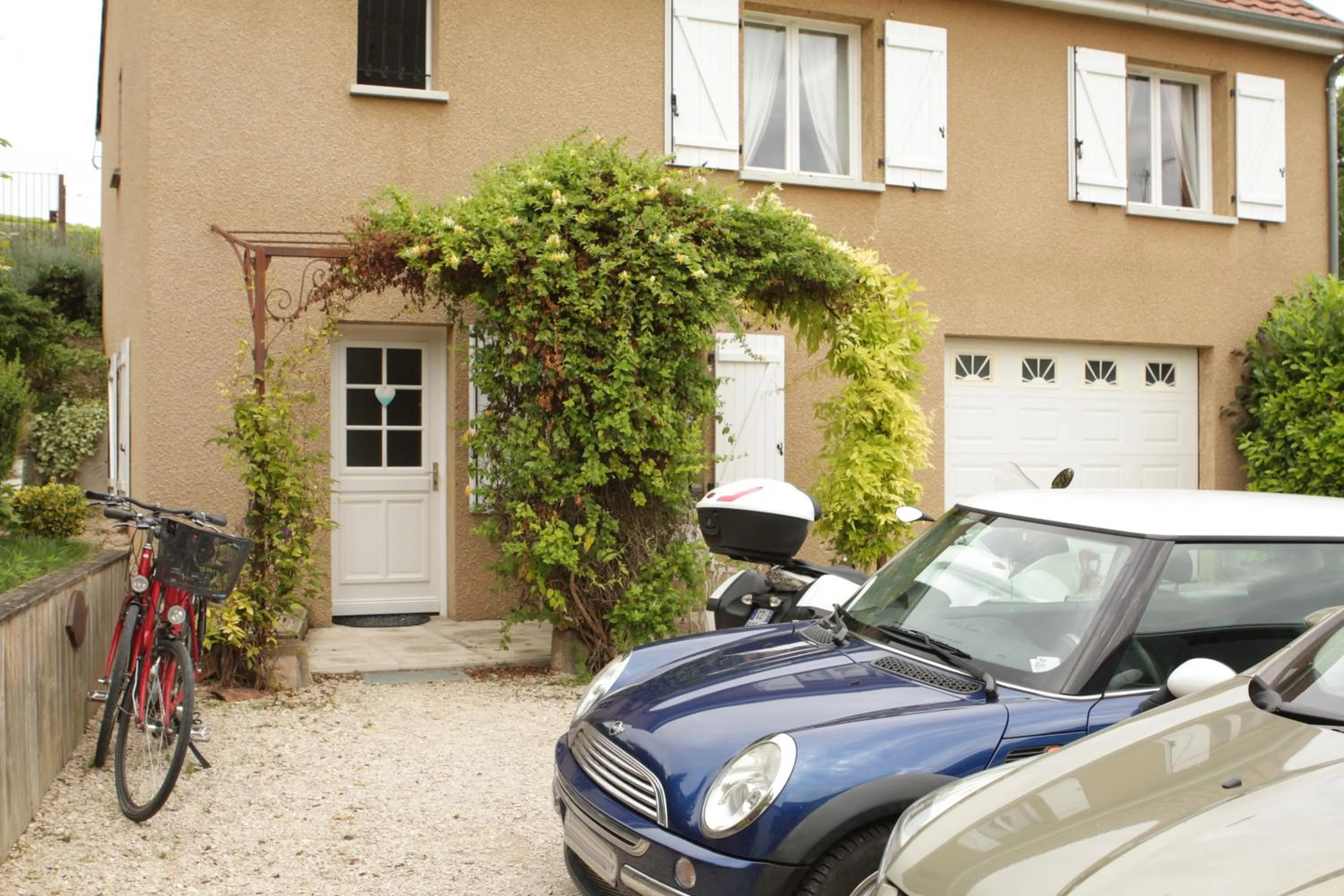 Facade/entrance in Au Coeur Des Vignes