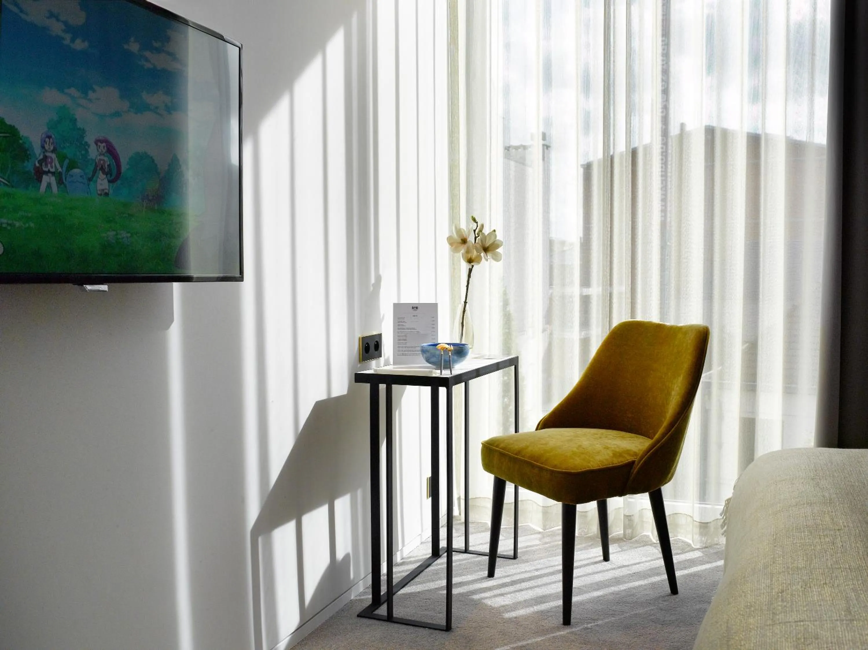 Photo of the whole room in Hotel Damier Kortrijk