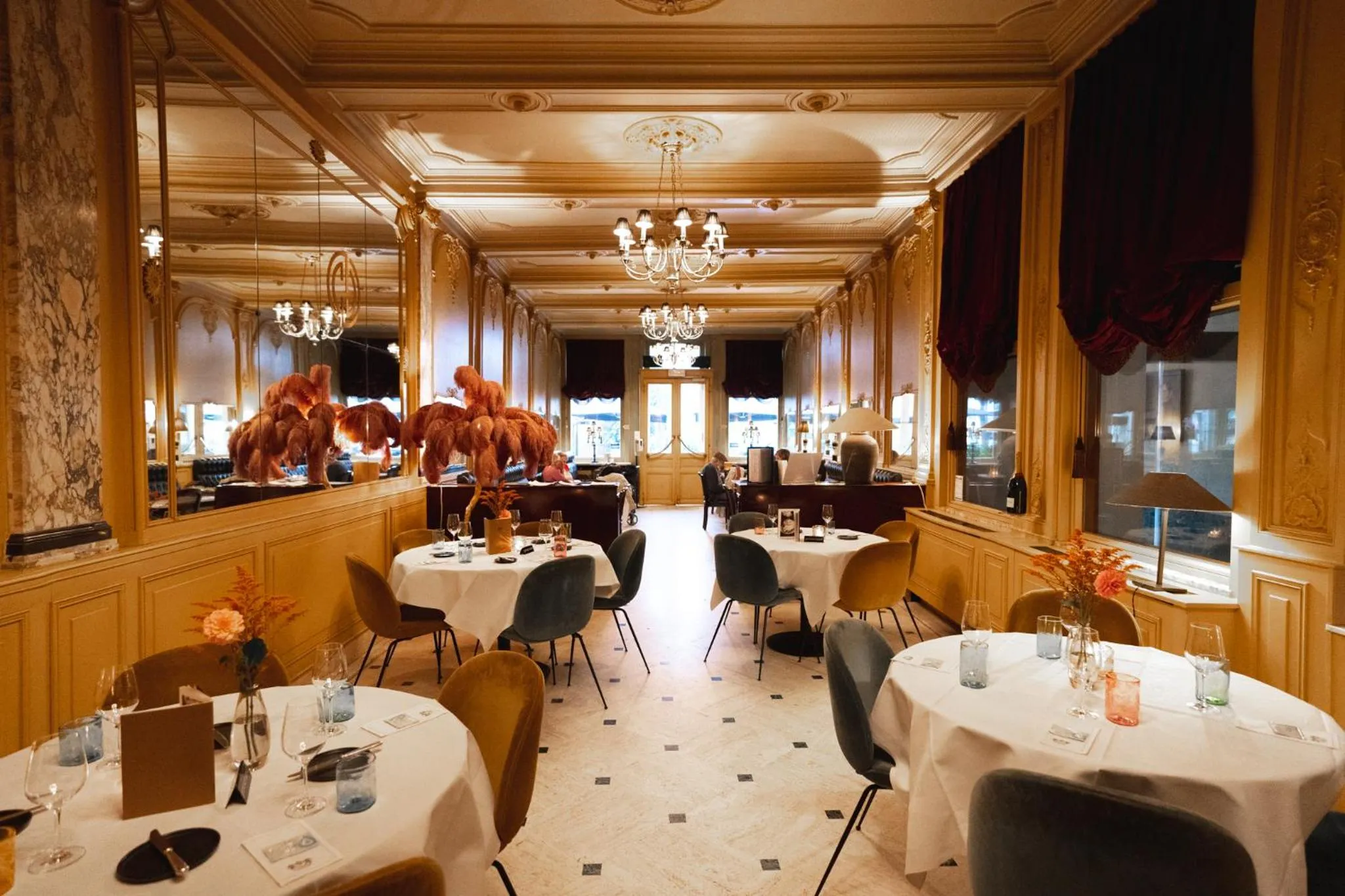 Restaurant/places to eat in Hotel Damier Kortrijk