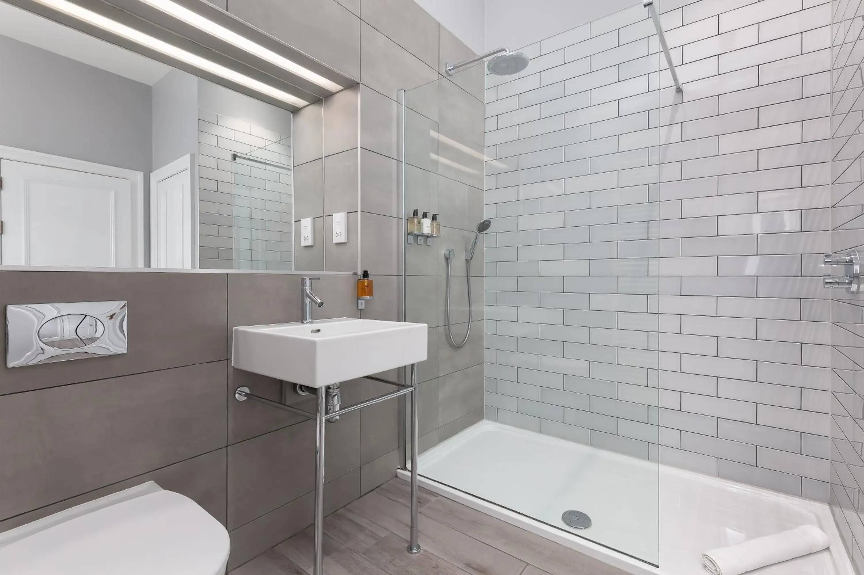 Studio in Destiny Scotland - Distillers House Studio in Destiny Scotland - Distillers House