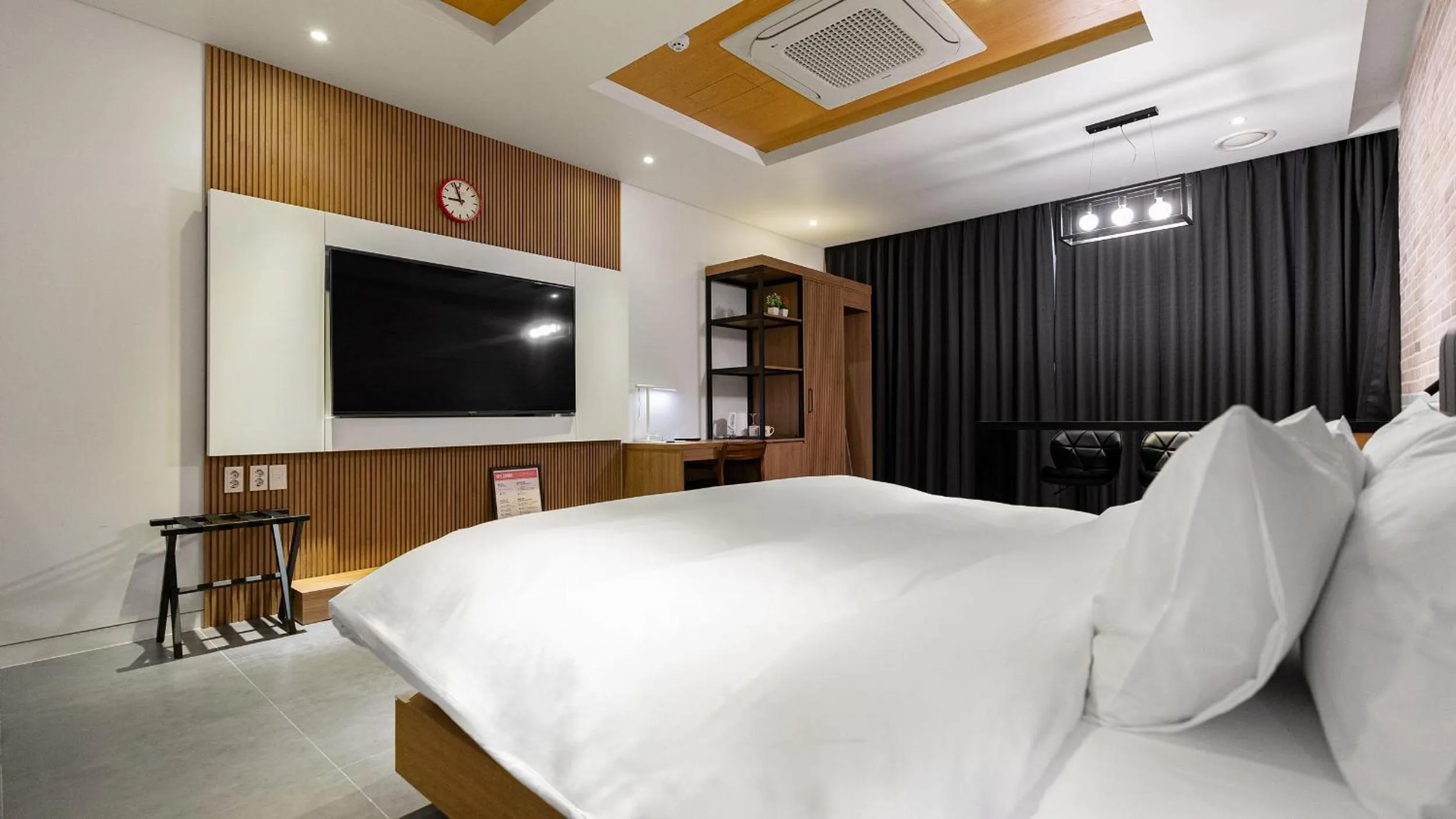 Bed in Hotel Schweizer Dorf Cheonan