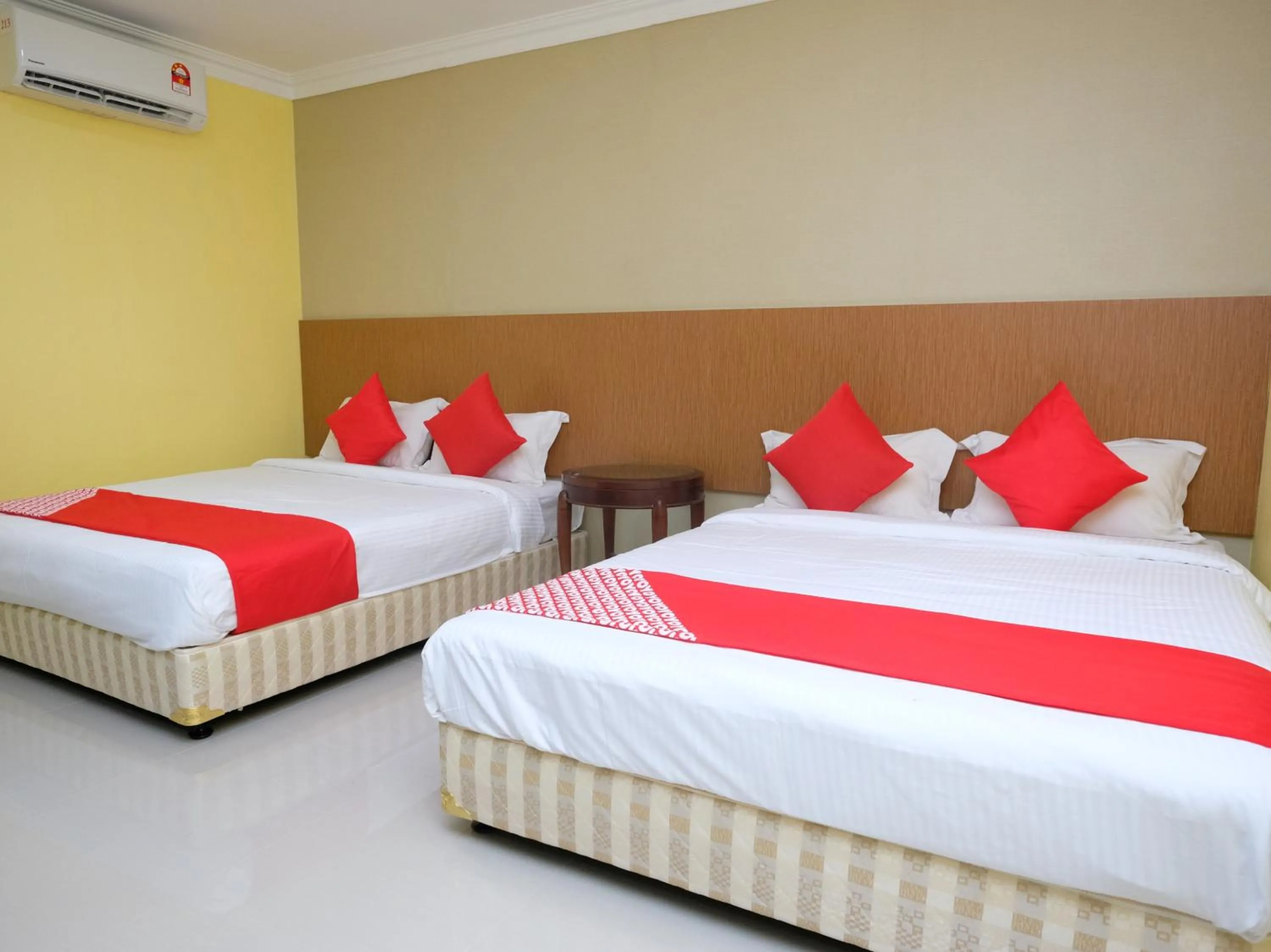 Bedroom in Rayyan Soffea Hotel