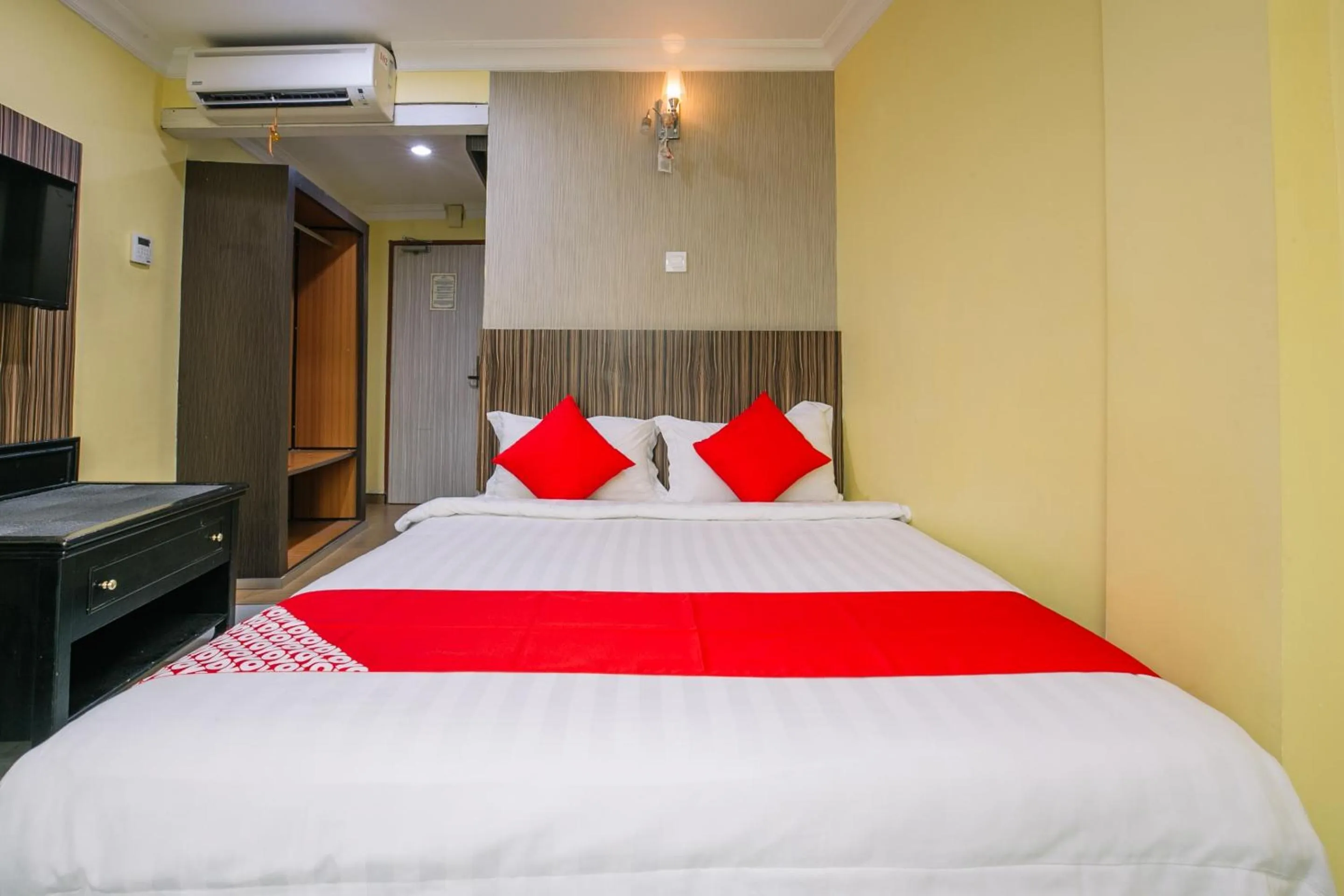 Bed in Rayyan Soffea Hotel