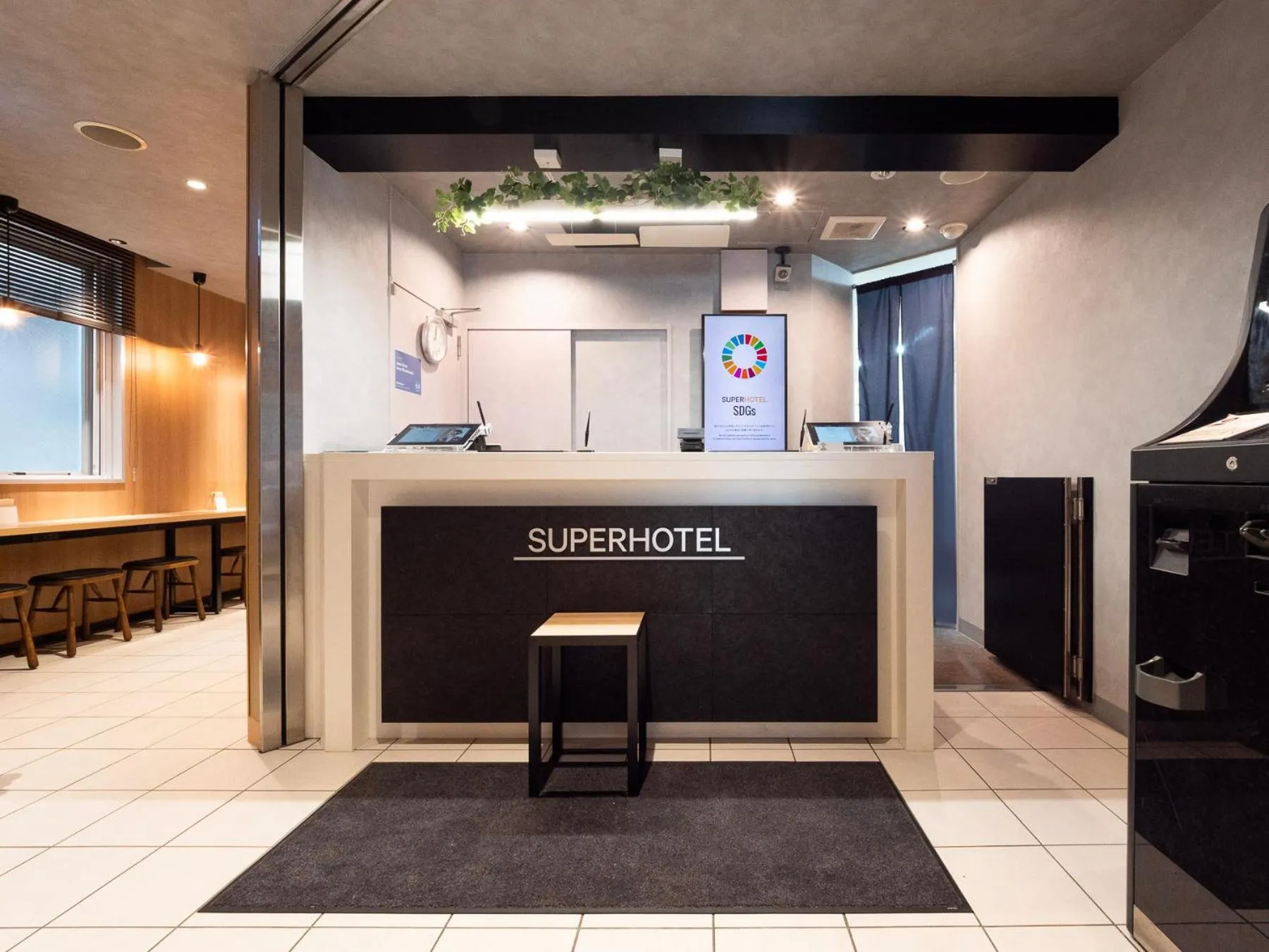 Lobby or reception in Super Hotel Ueno-Okachimachi