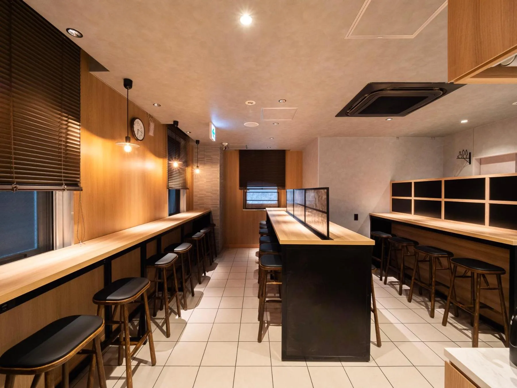 Lounge or bar in Super Hotel Ueno-Okachimachi