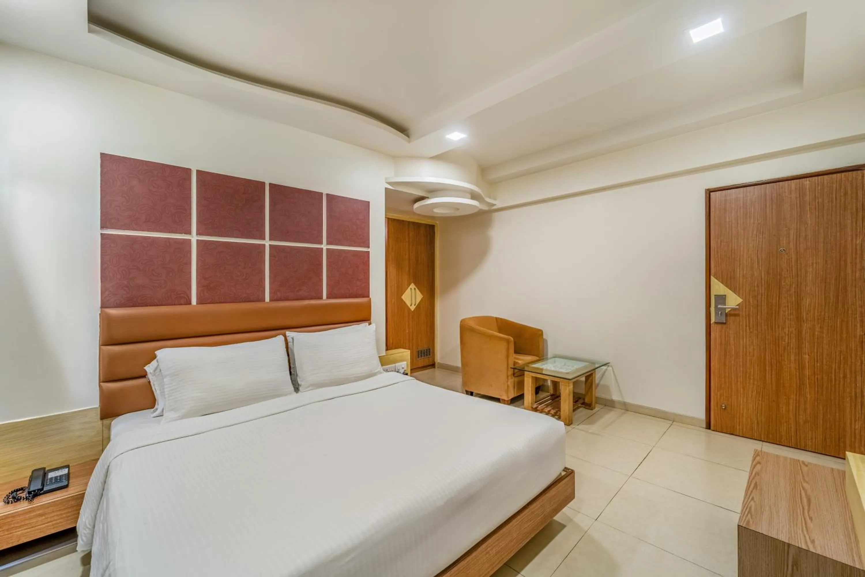 Bed in Sterling Panchgani