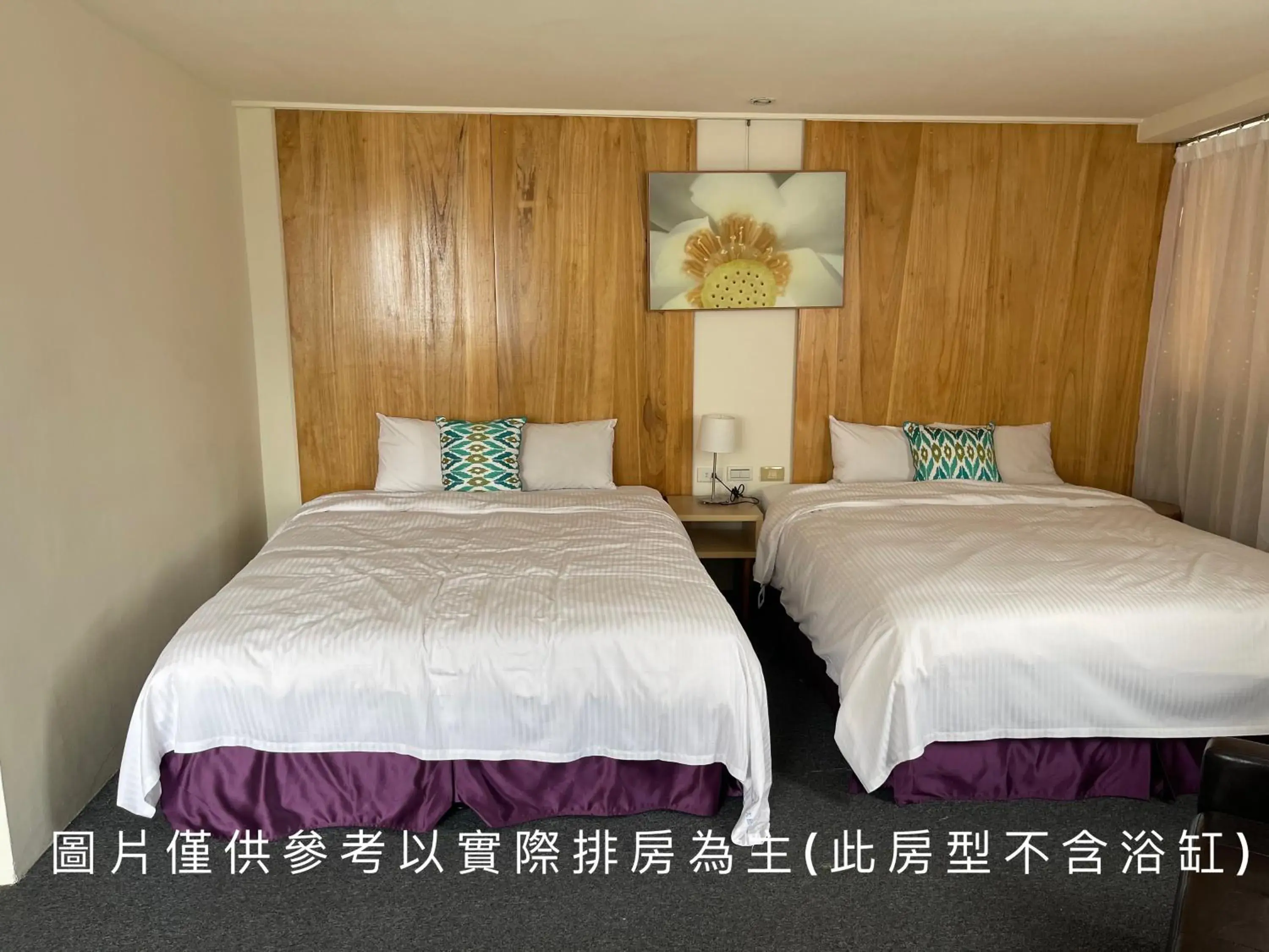 Bed in River Hotel Bed in River Hotel