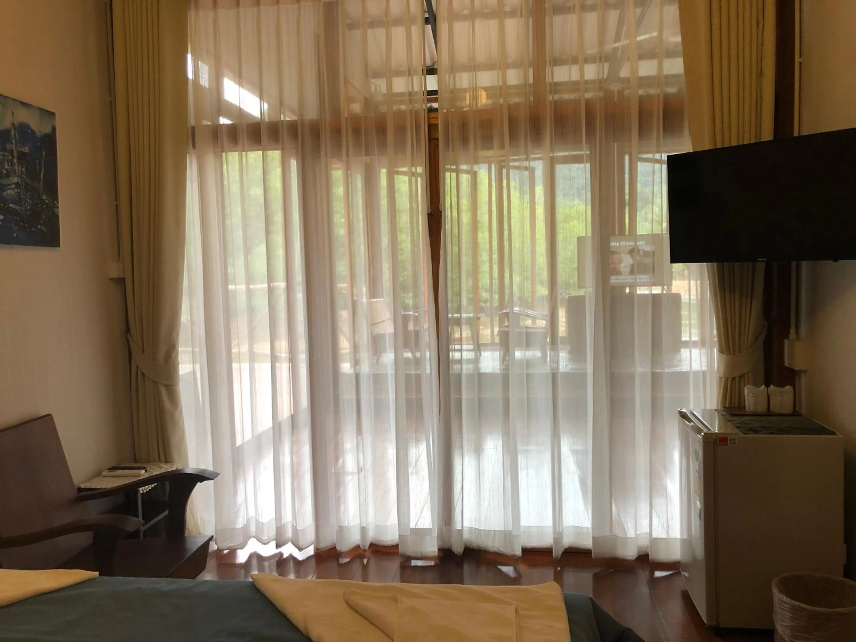 Photo of the whole room, Bed in Baan Chan Lay Koh Chang