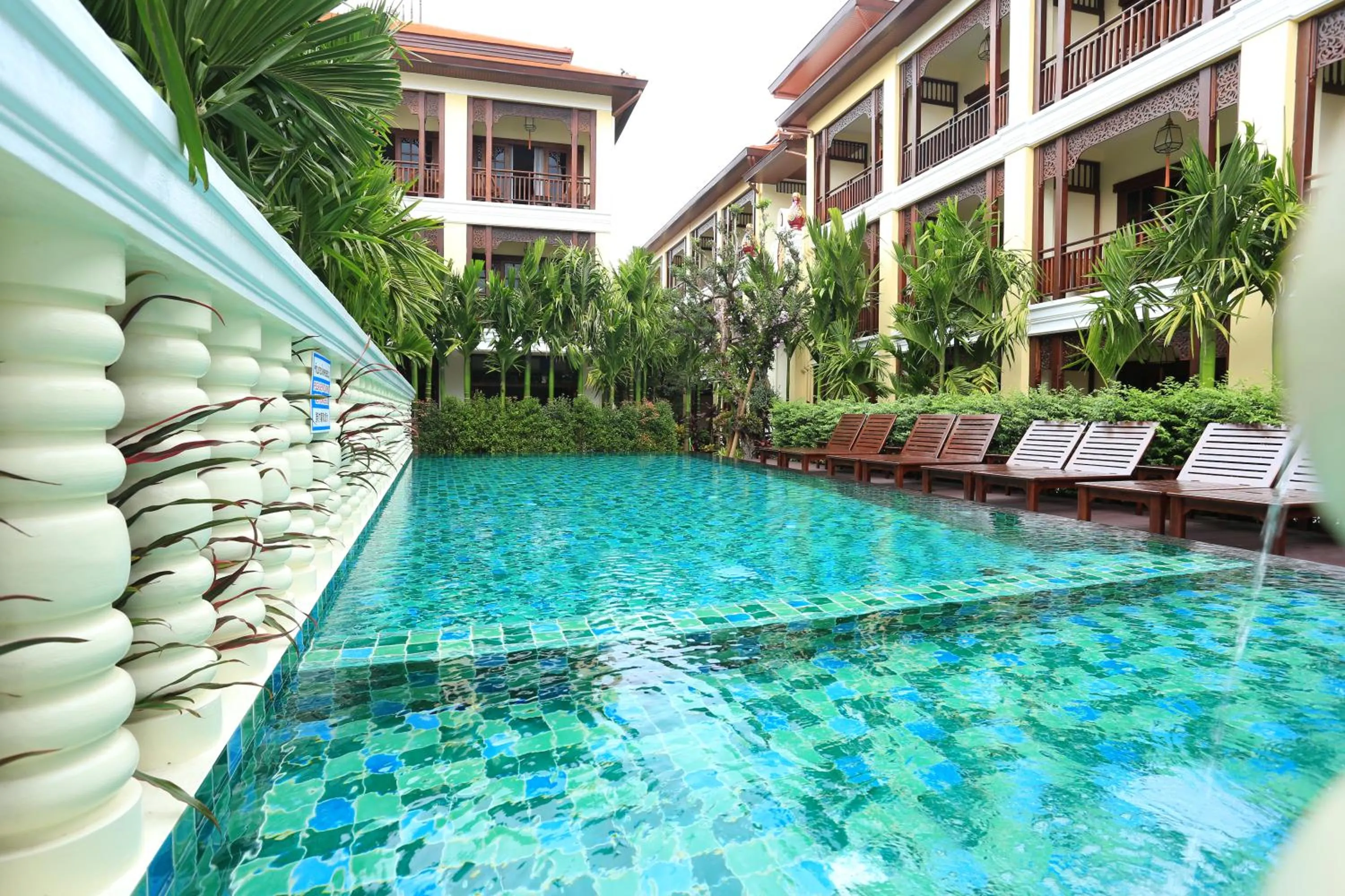 Pool view in Viangluang Resort