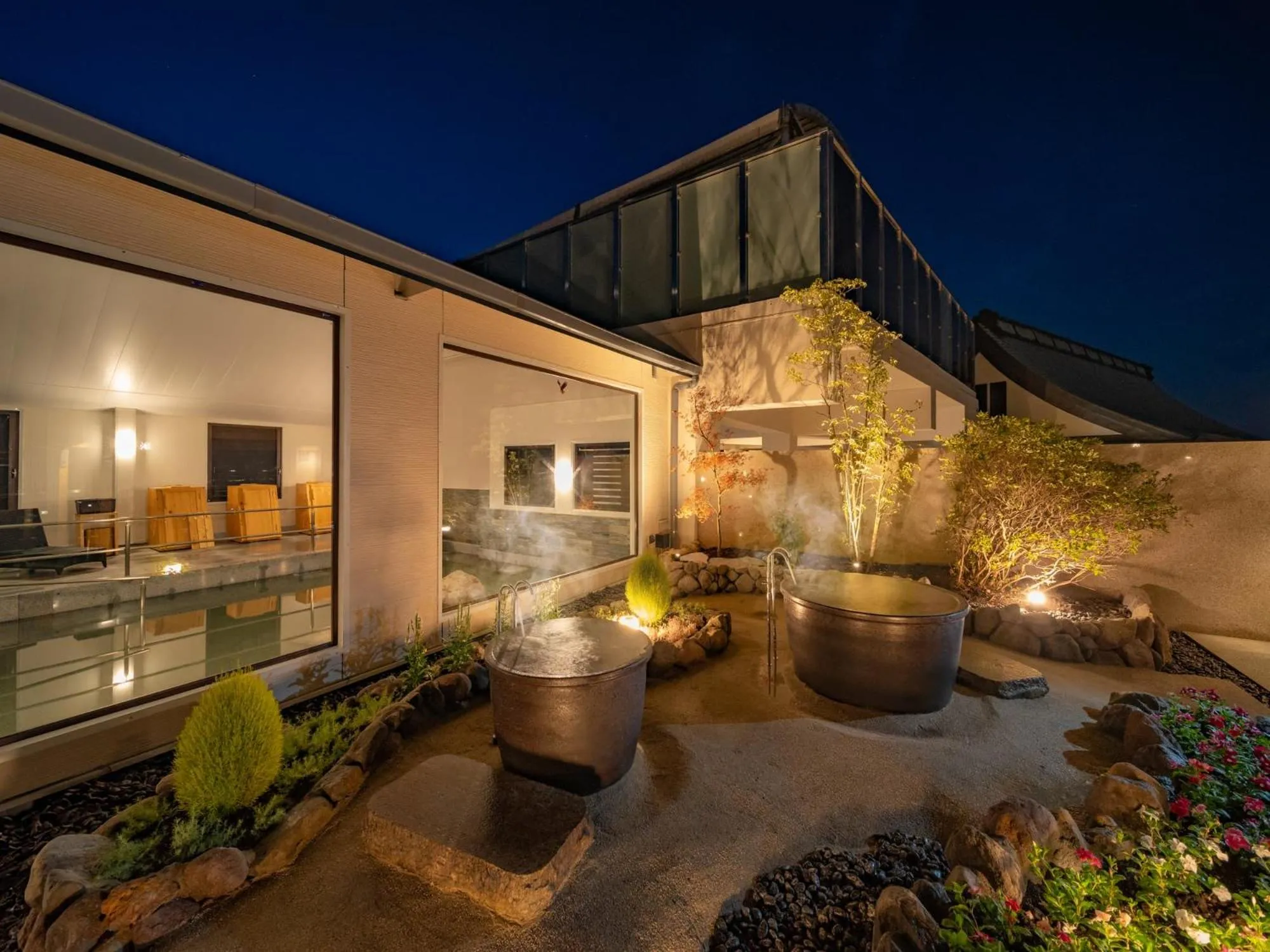 Hot Spring Bath in Kannawaen