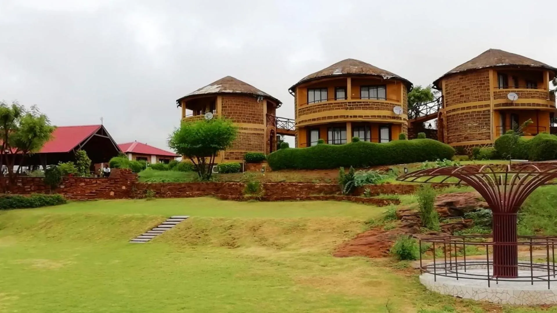 Property building in La Kamp Resort