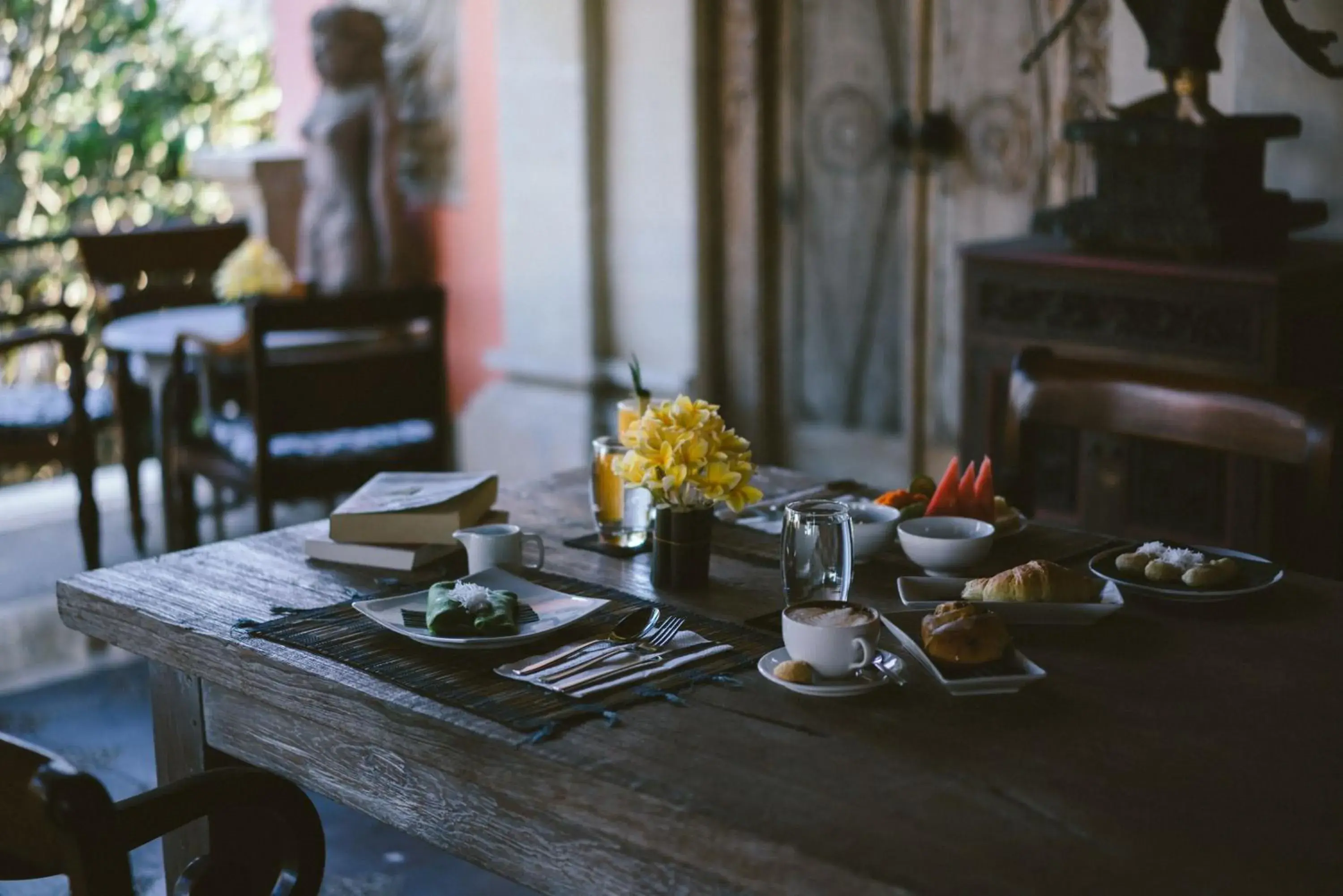 Restaurant/places to eat in Honeymoon Guesthouse Restaurant/places to eat in Honeymoon Guesthouse