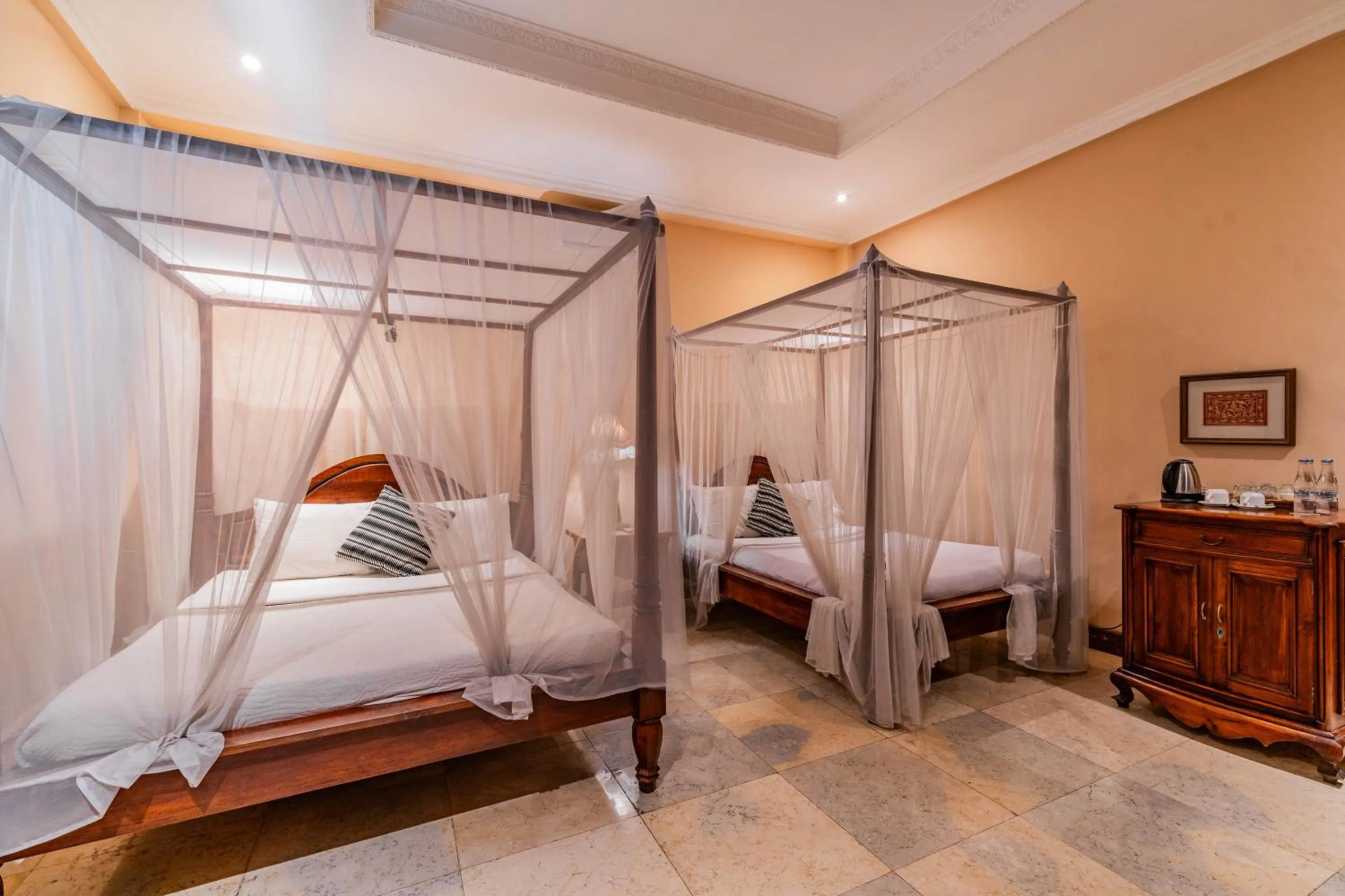 Bed in Honeymoon Guesthouse