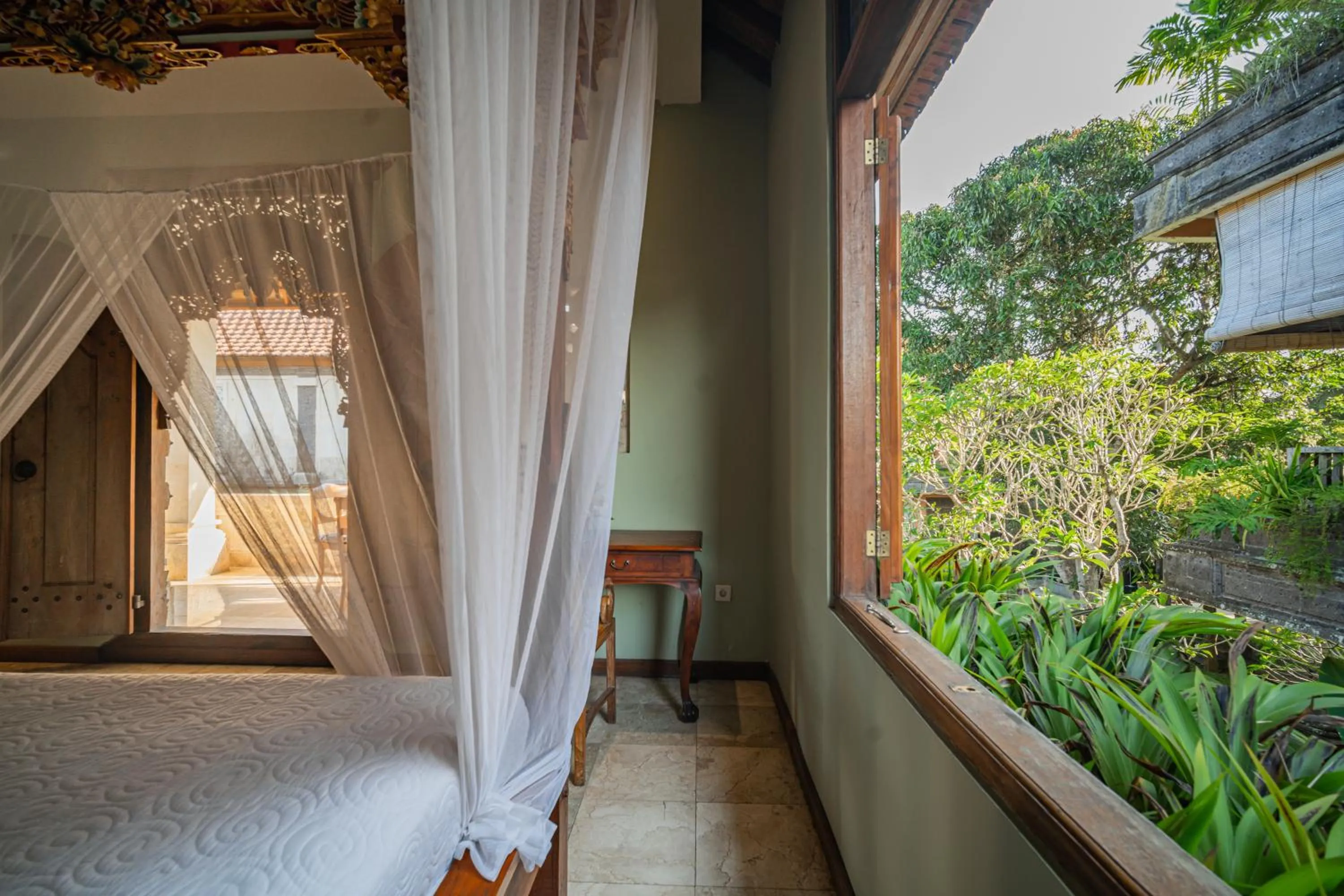 View (from property/room), Bed in Honeymoon Guesthouse