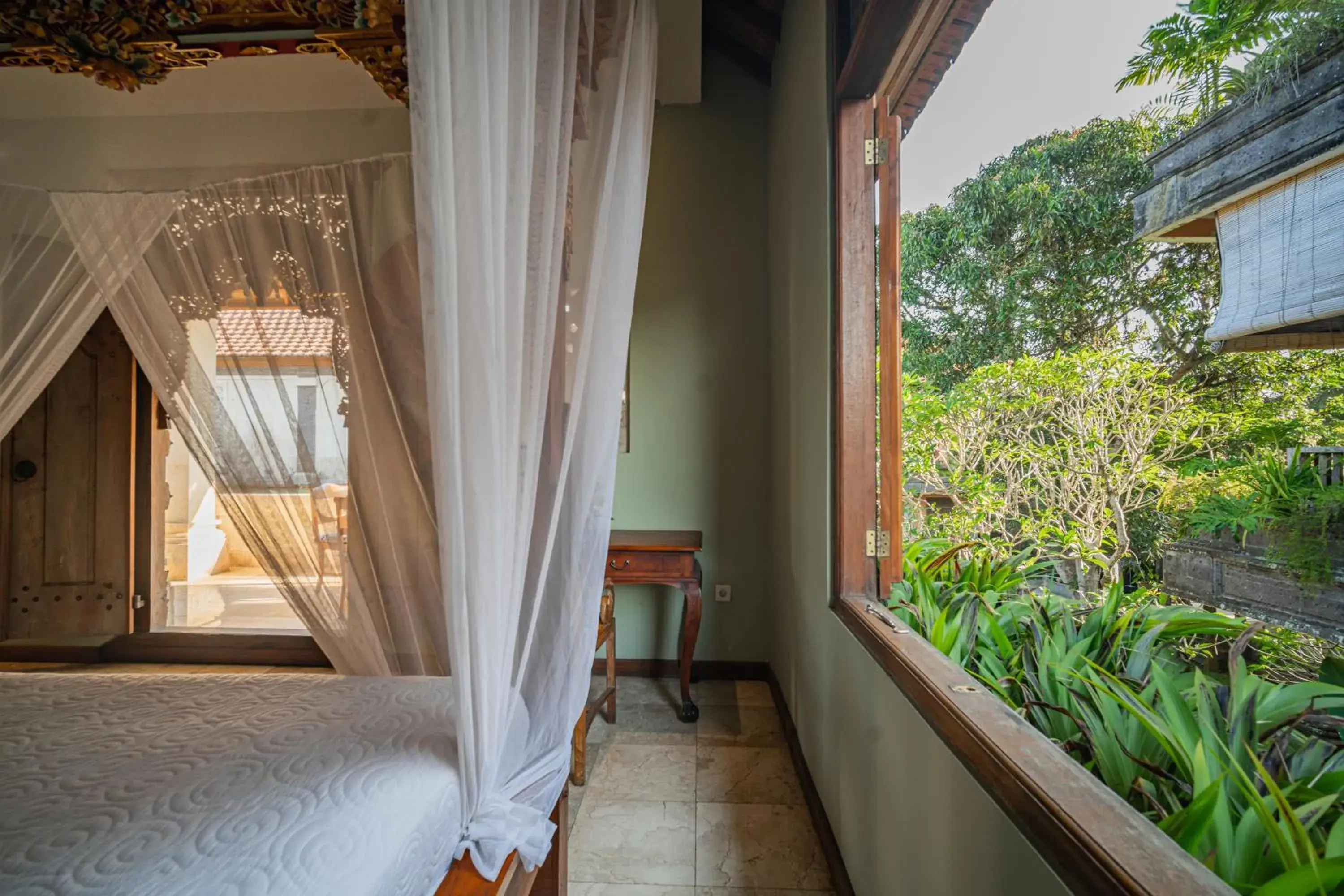 View (from property/room), Bed in Honeymoon Guesthouse View (from property/room), Bed in Honeymoon Guesthouse