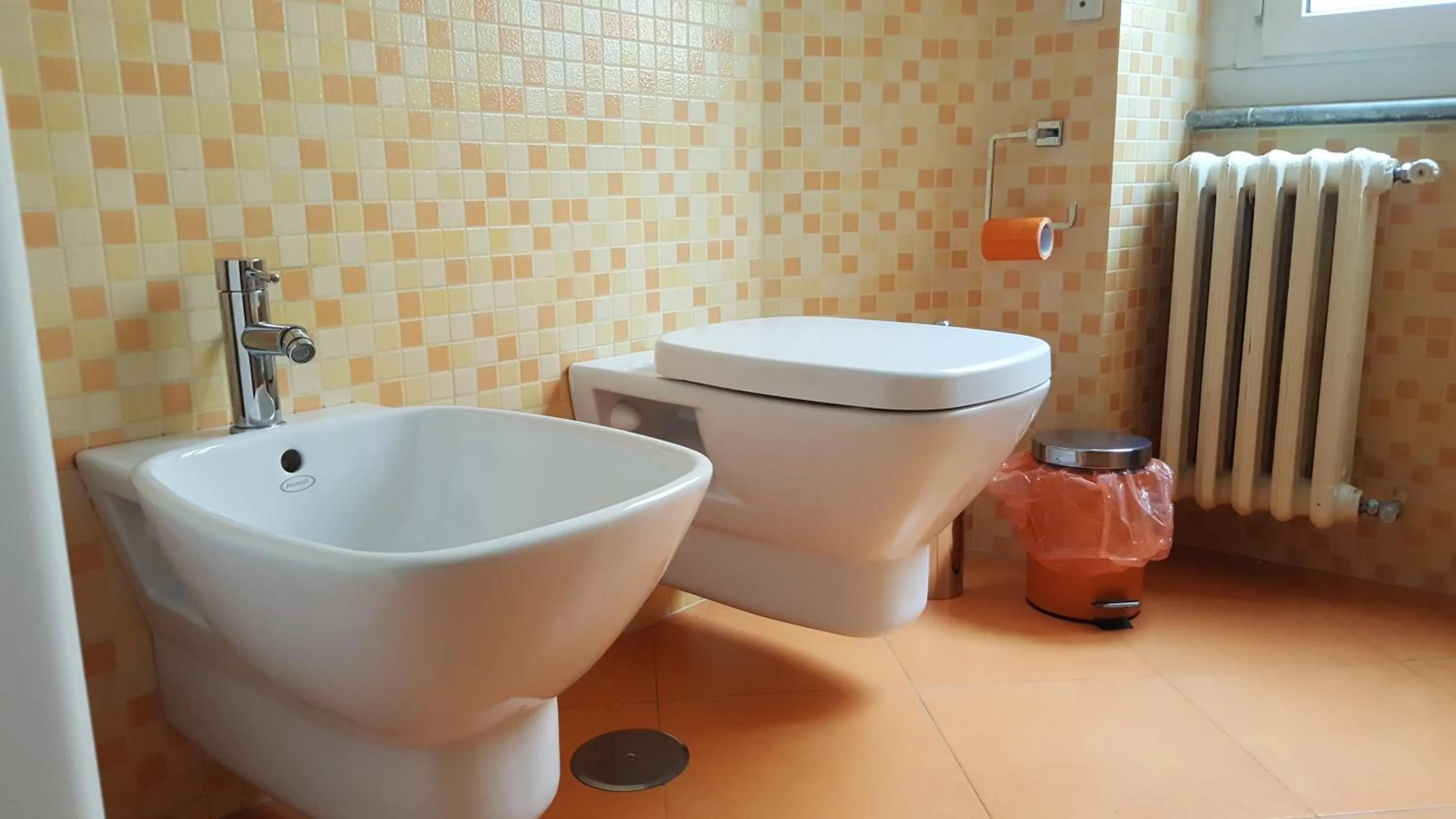 Toilet in C'è posto per te