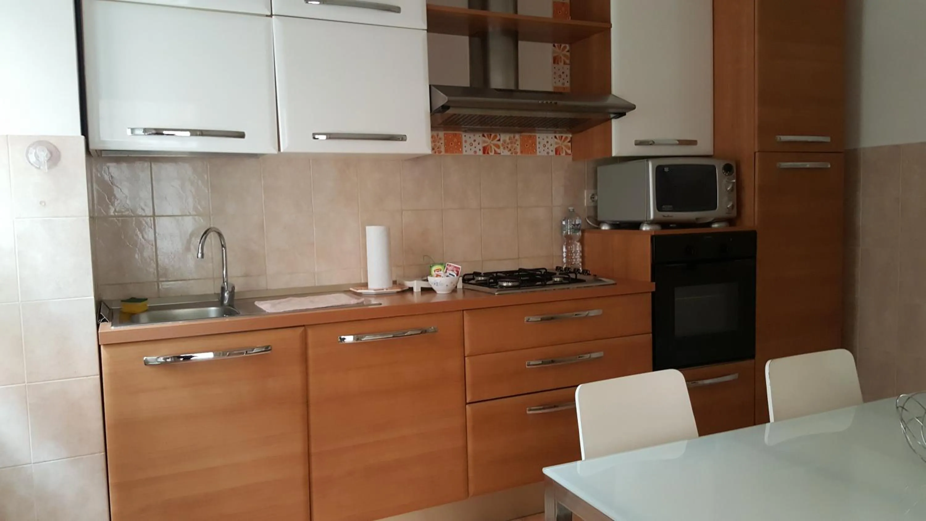 Communal kitchen in C'è posto per te