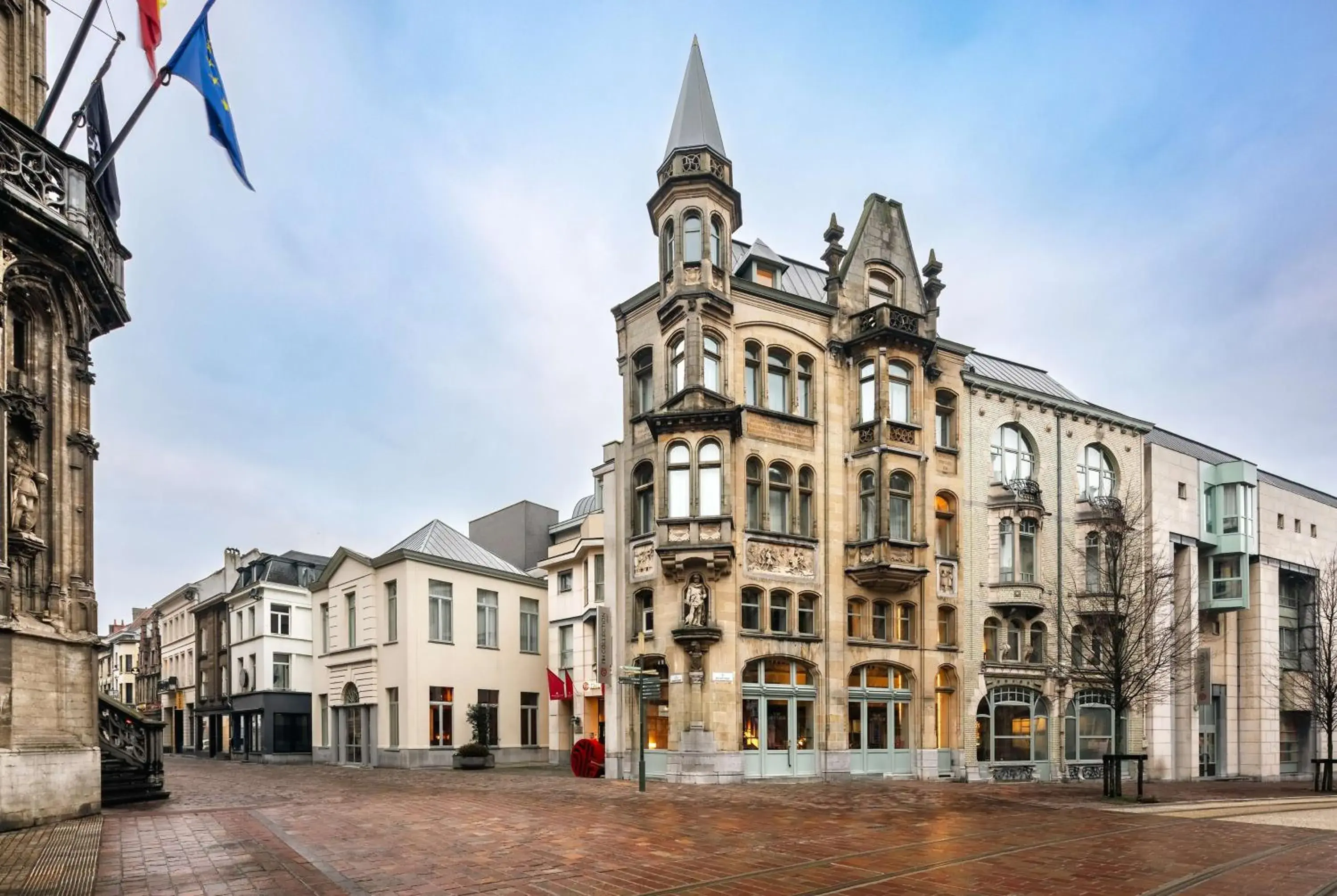 Property building in NH Collection Gent Property building in NH Collection Gent