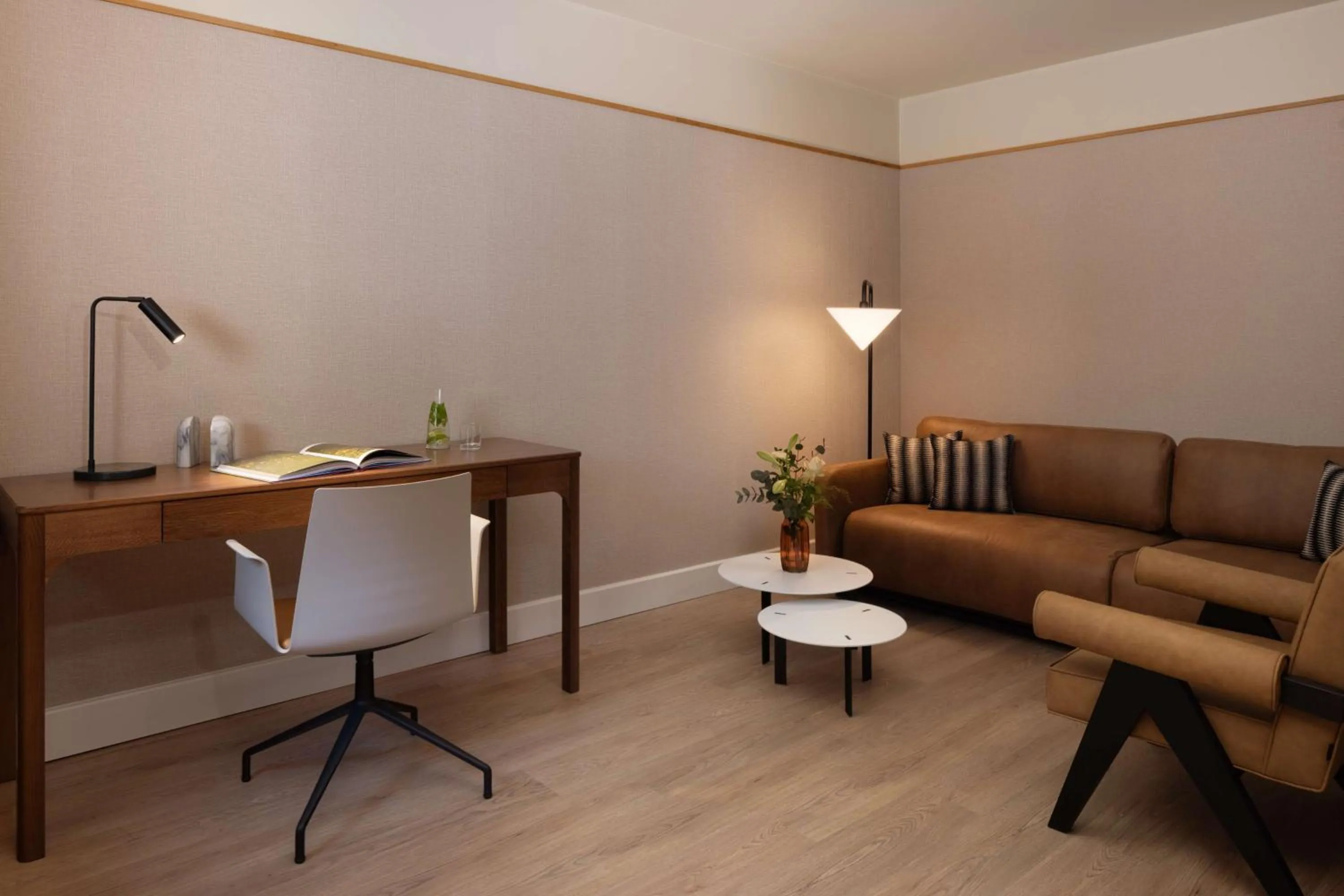 Lounge or bar in NH Collection Gent