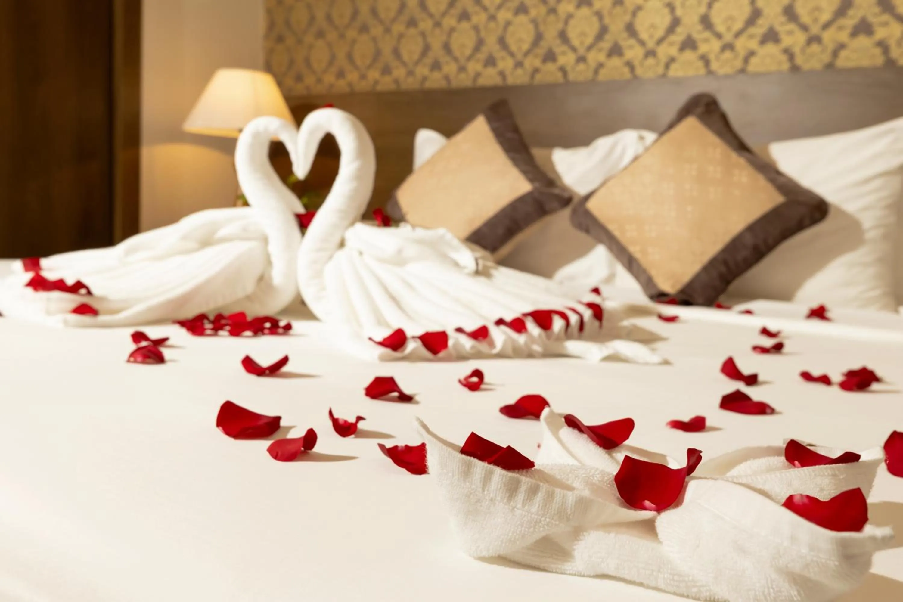 Bed in Luxor Boutique Hotel Phu Quoc