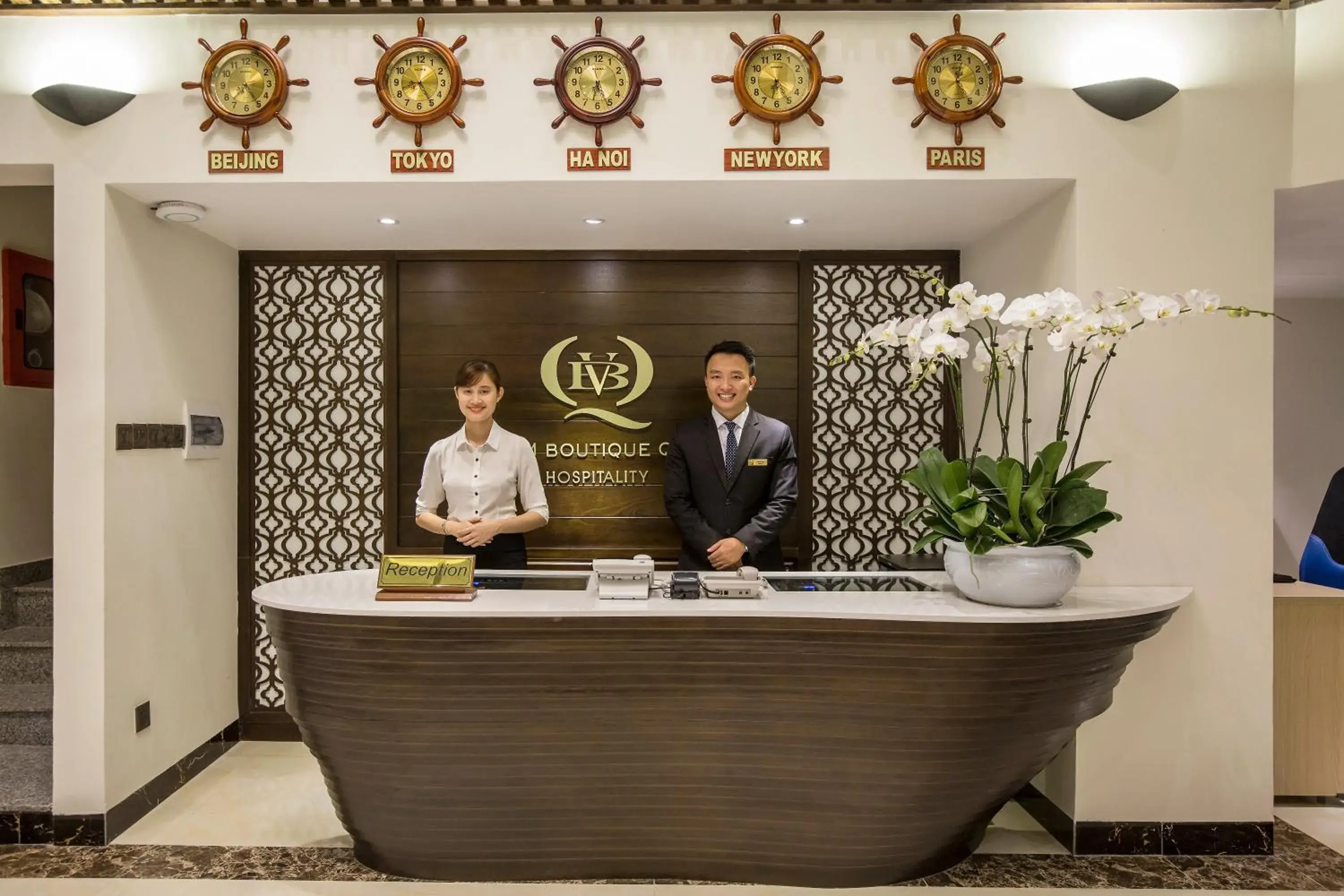 Lobby or reception in Sofia Suite Hotel & Spa Danang - Free Craft Beer and 20 minute Spa per room Lobby or reception in Sofia Suite Hotel & Spa Danang - Free Craft Beer and 20 minute Spa per room