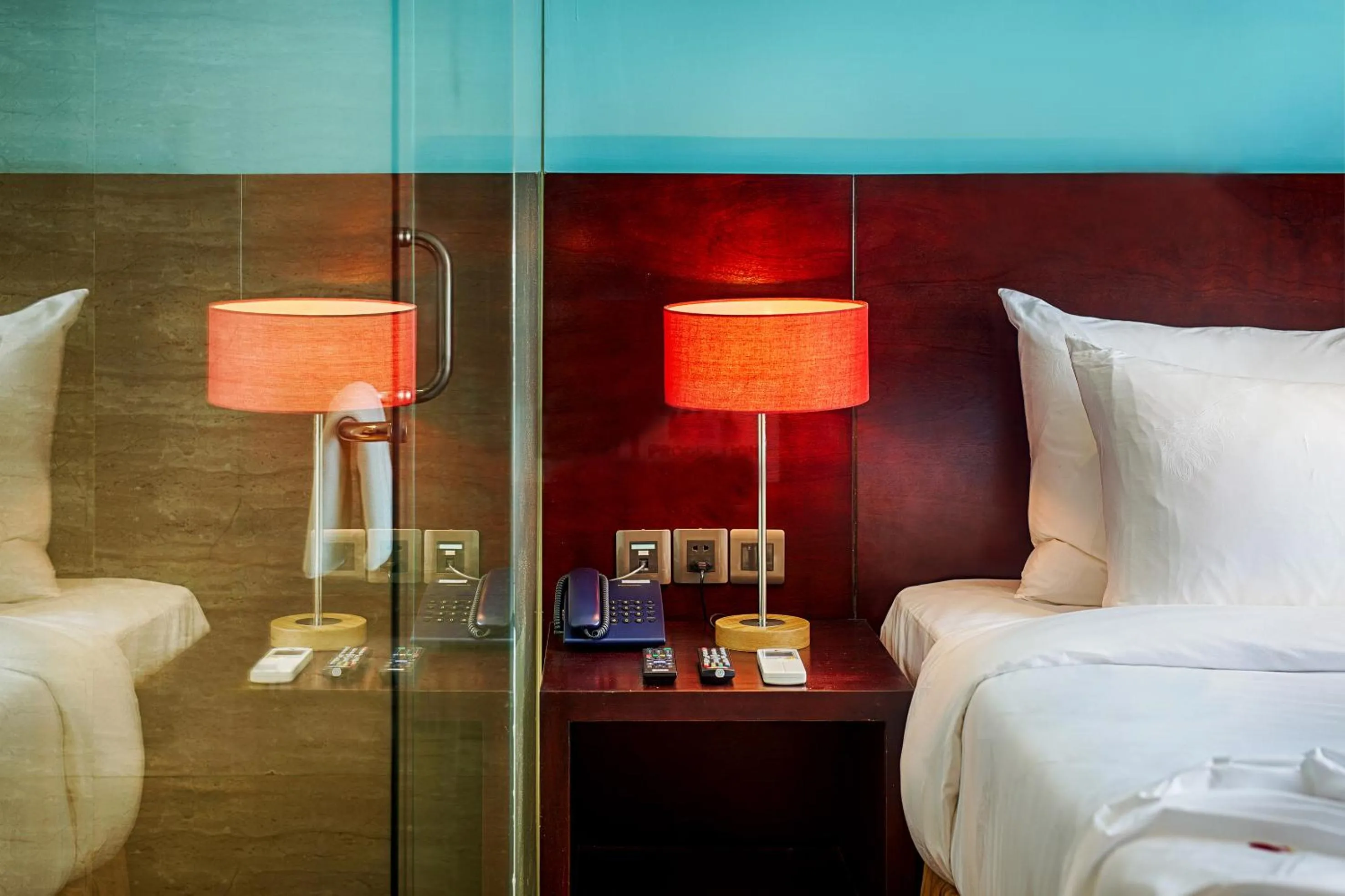 Bedroom, Bed in Sofia Suite Hotel & Spa Danang - Free Draught Beer and 20 minute Spa per room