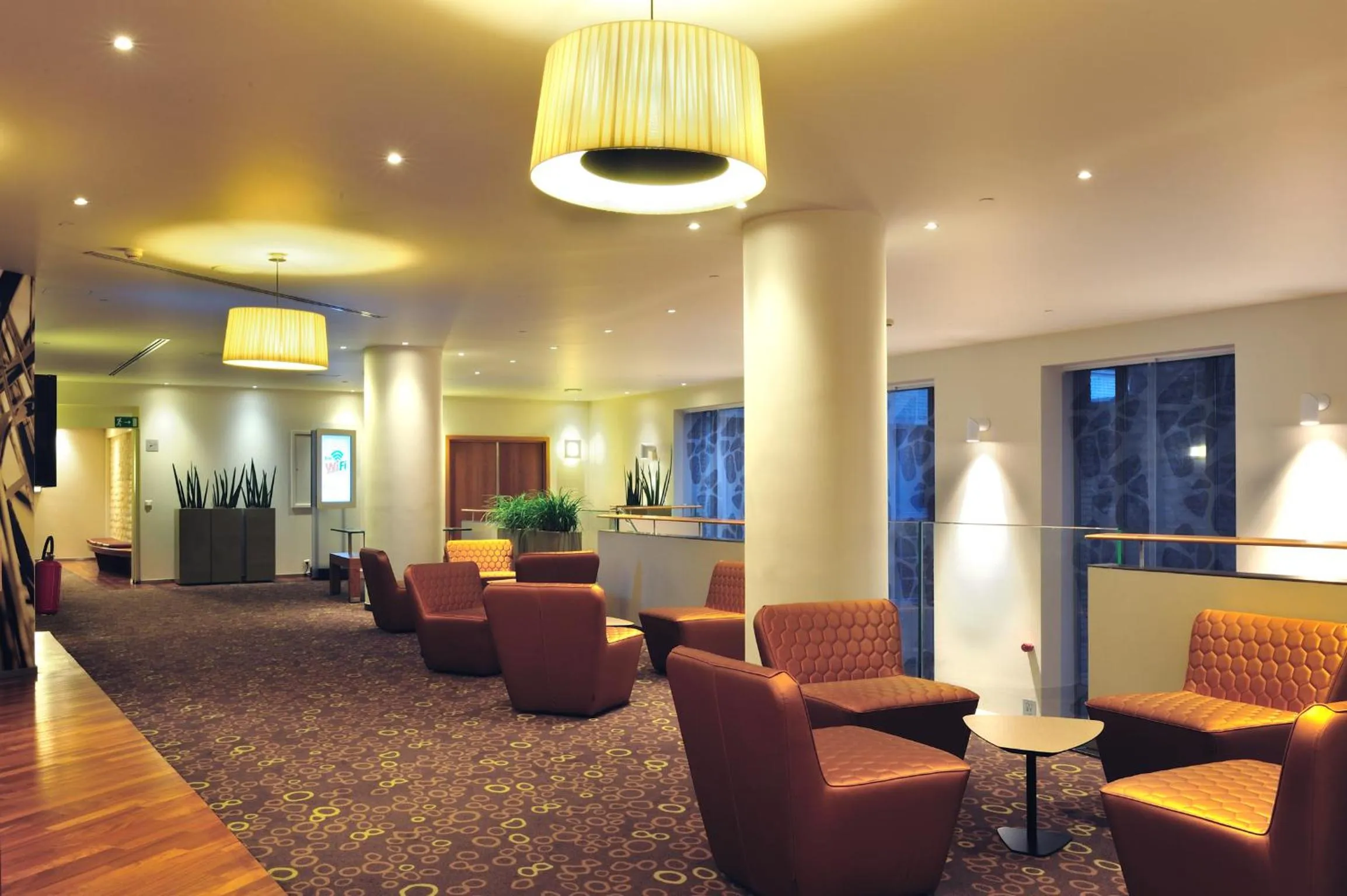 Lobby or reception in Novotel Brussels City Centre