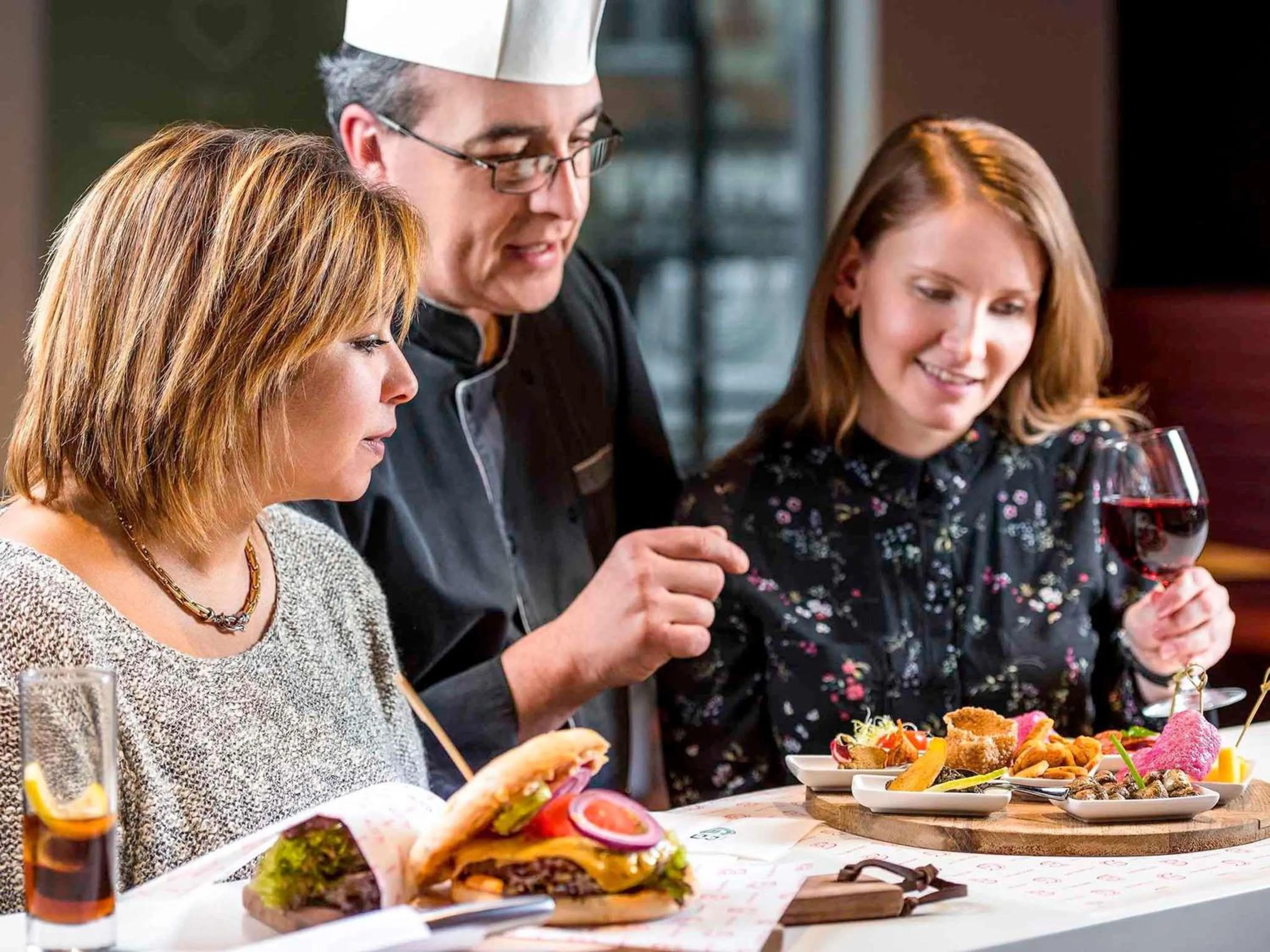 Restaurant/places to eat in Novotel Brussels City Centre