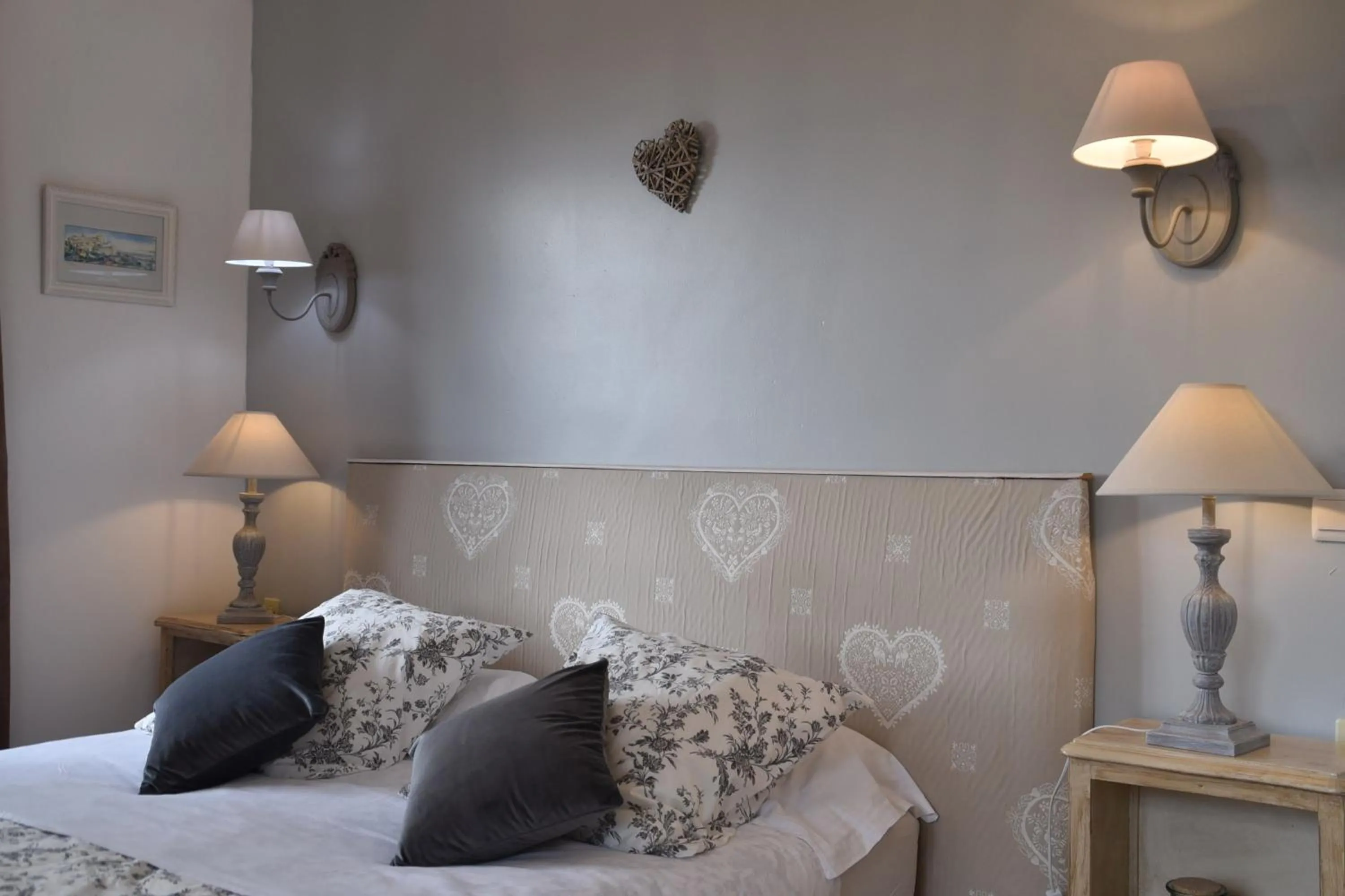 Bedroom, Bed in Le Mazet de Tourrettes