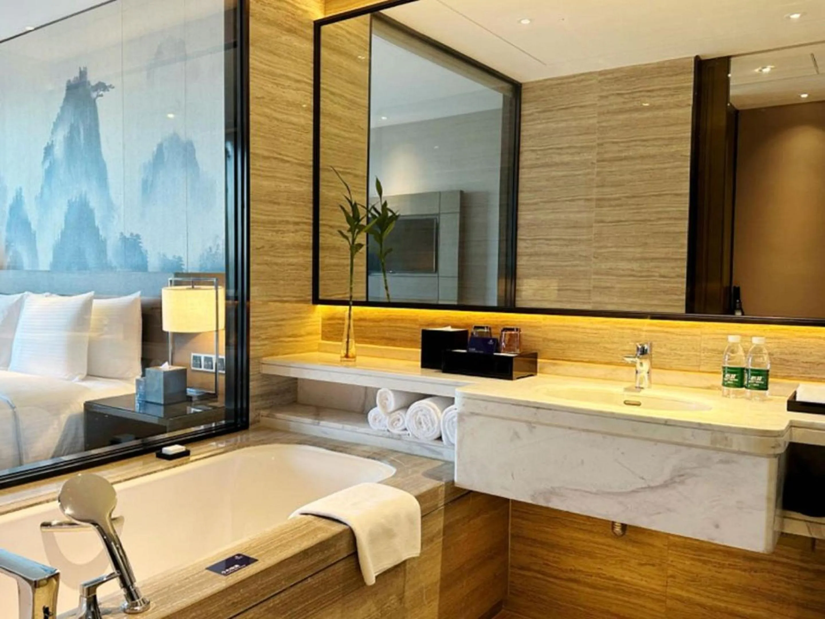 Bathroom, Bed in Wanda Realm Shangrao