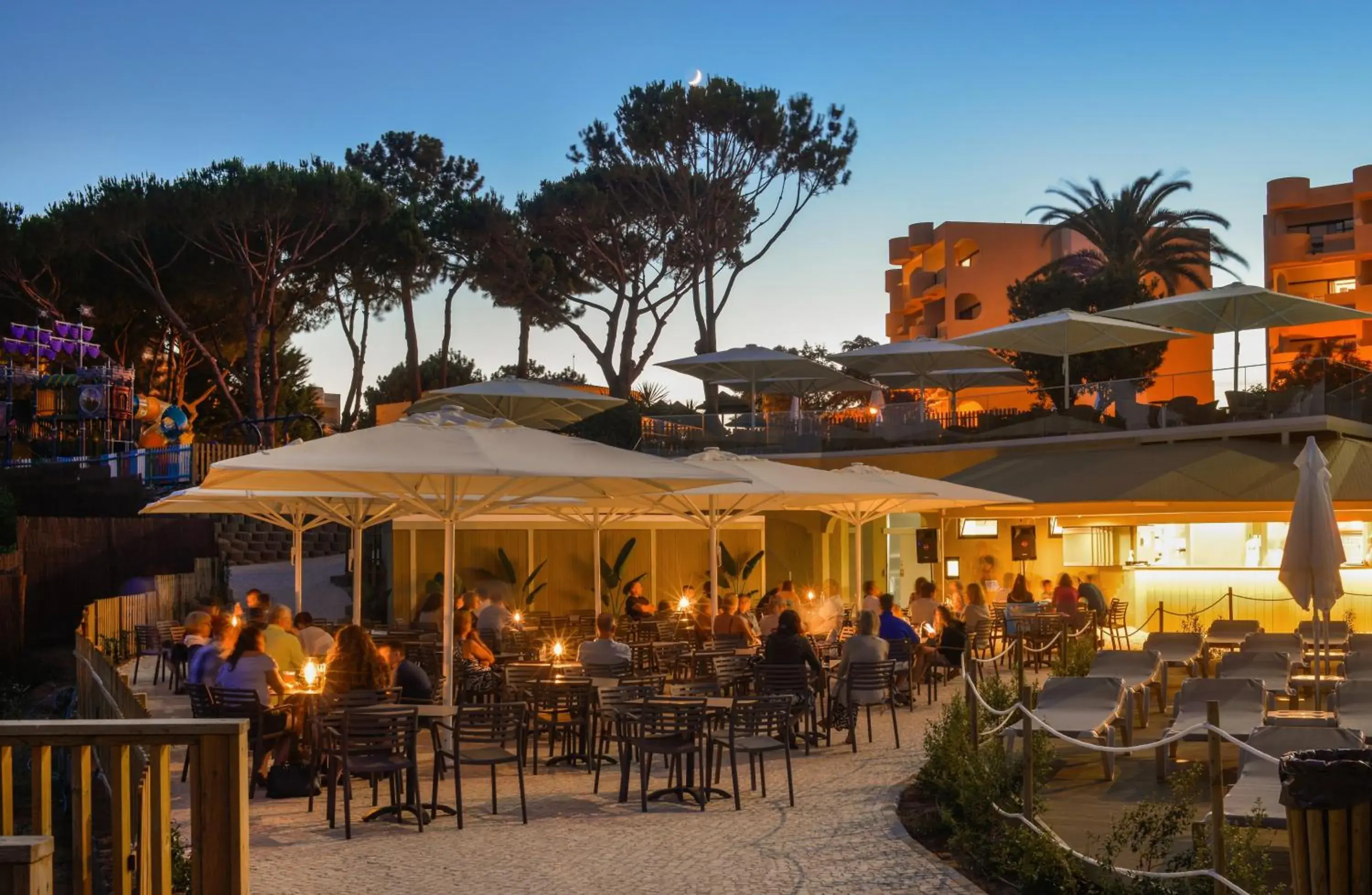 Lounge or bar in 3HB Falésia Garden Lounge or bar in 3HB Falésia Garden