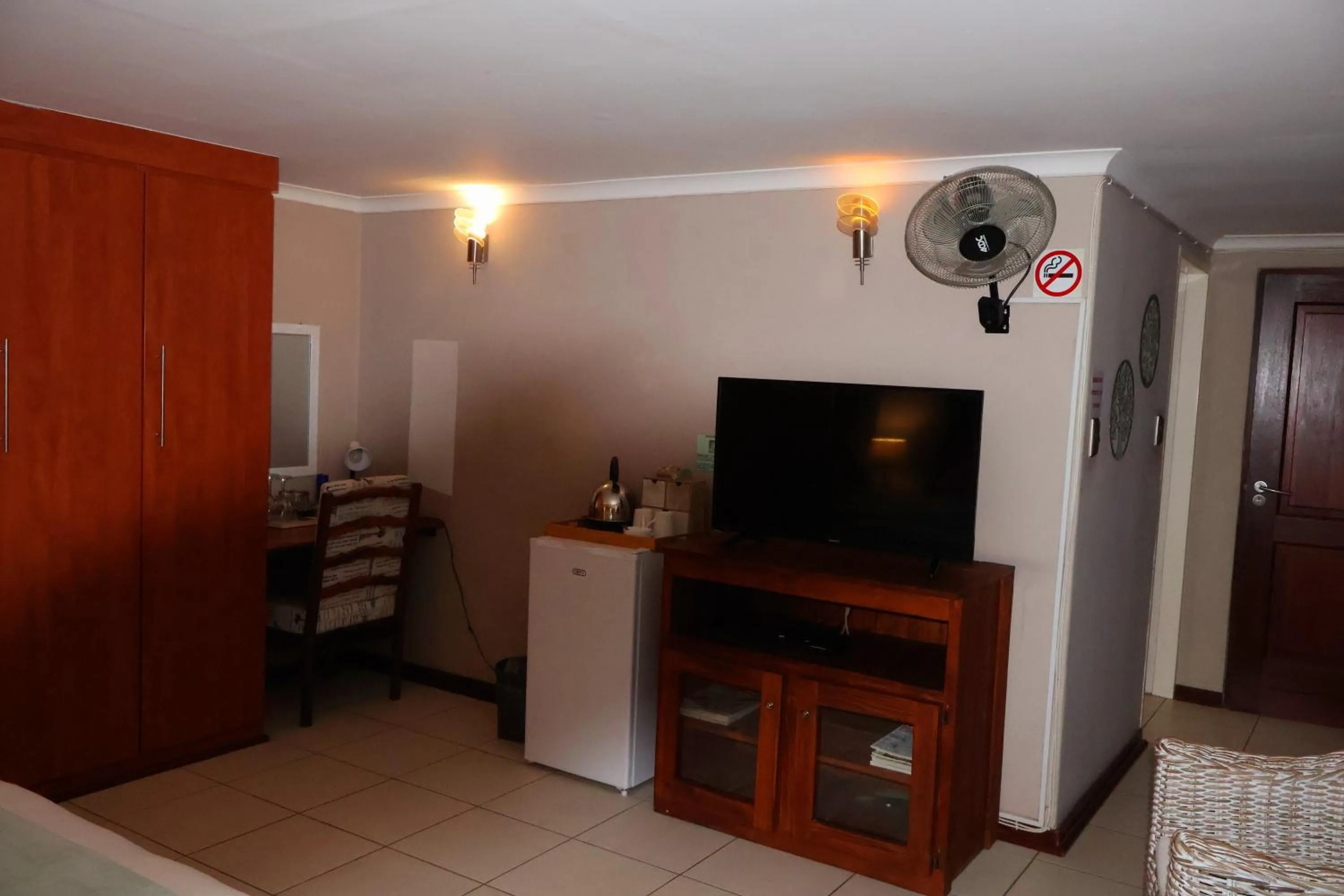 TV and multimedia in The Leopard Tree