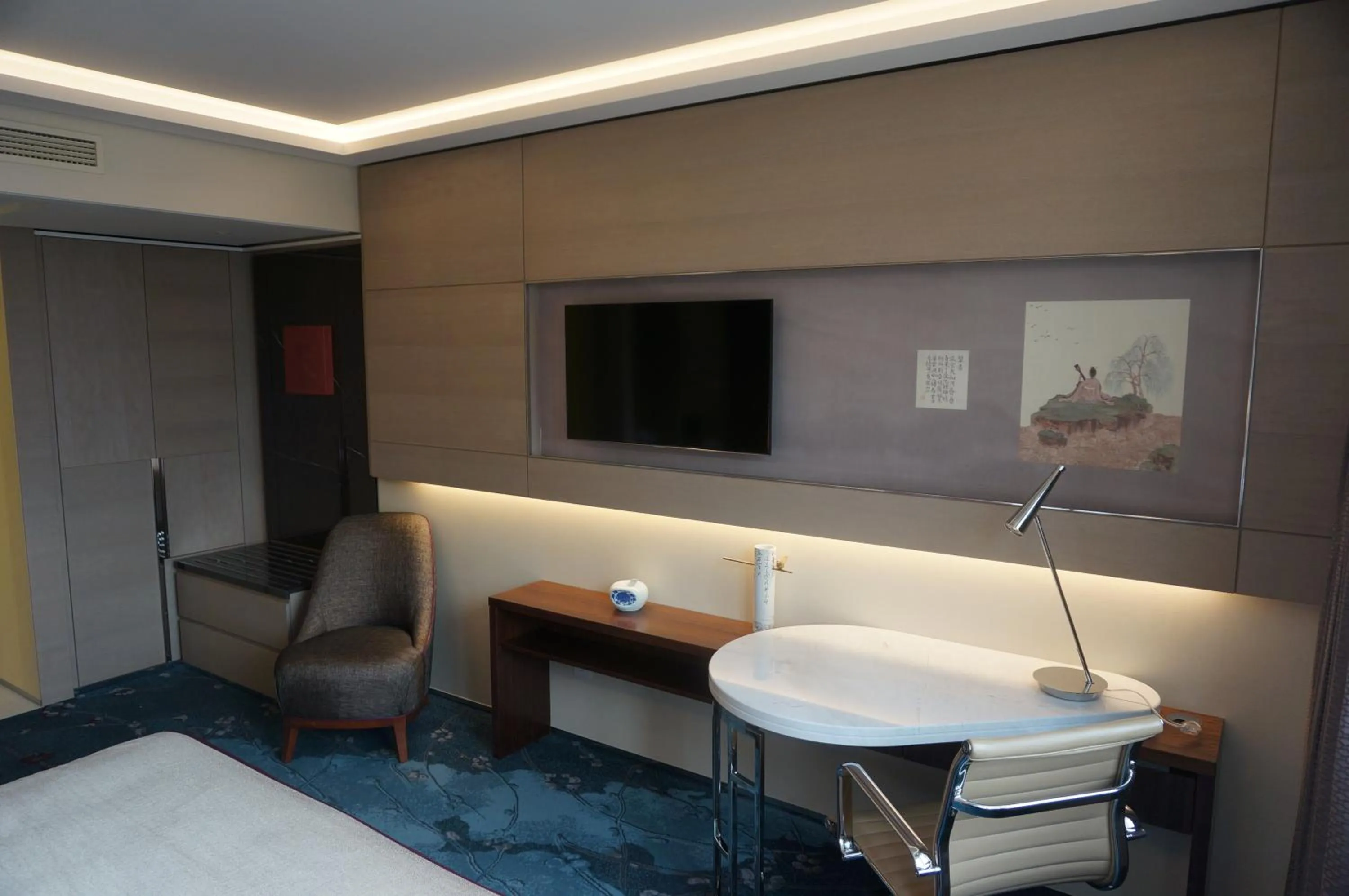 Decorative detail, Bed in Tangla Hotel Brussels