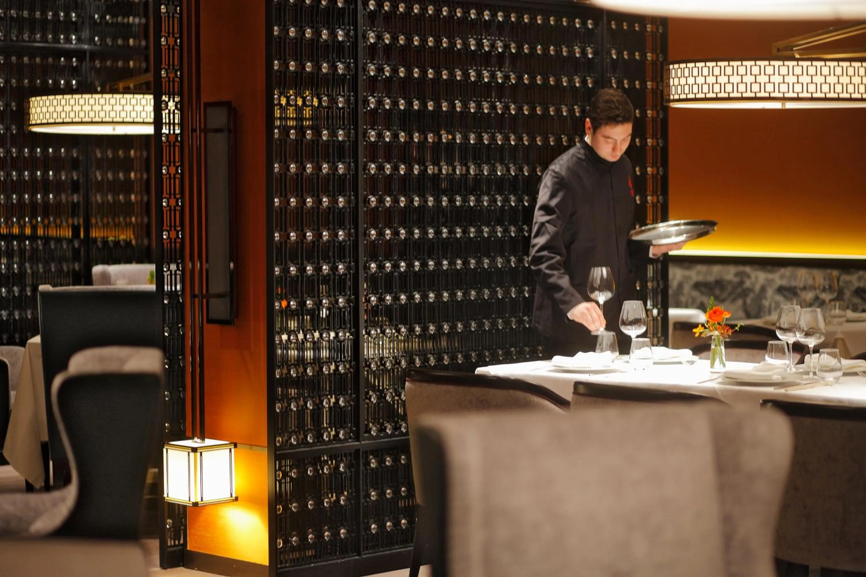 Restaurant/places to eat in Tangla Hotel Brussels