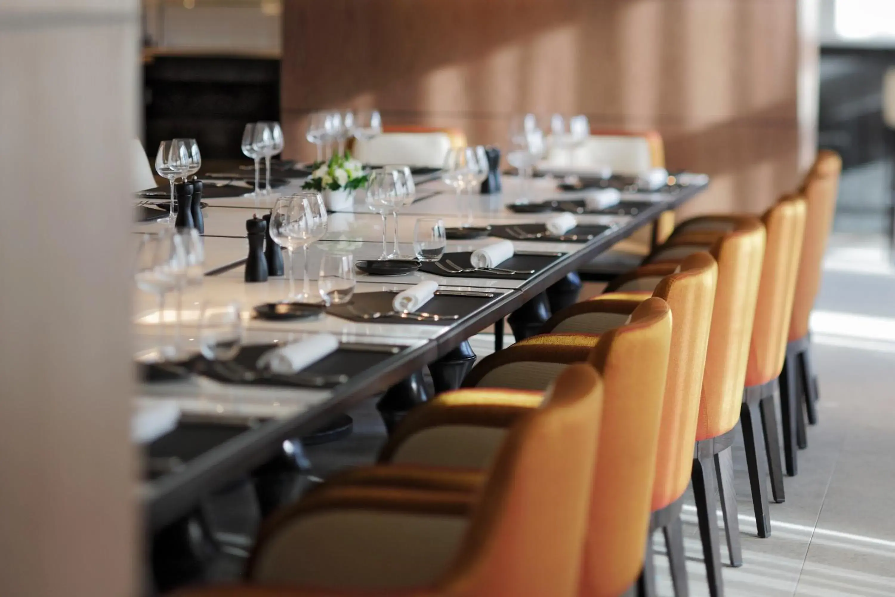 Restaurant/places to eat in Tangla Hotel Brussels Restaurant/places to eat in Tangla Hotel Brussels