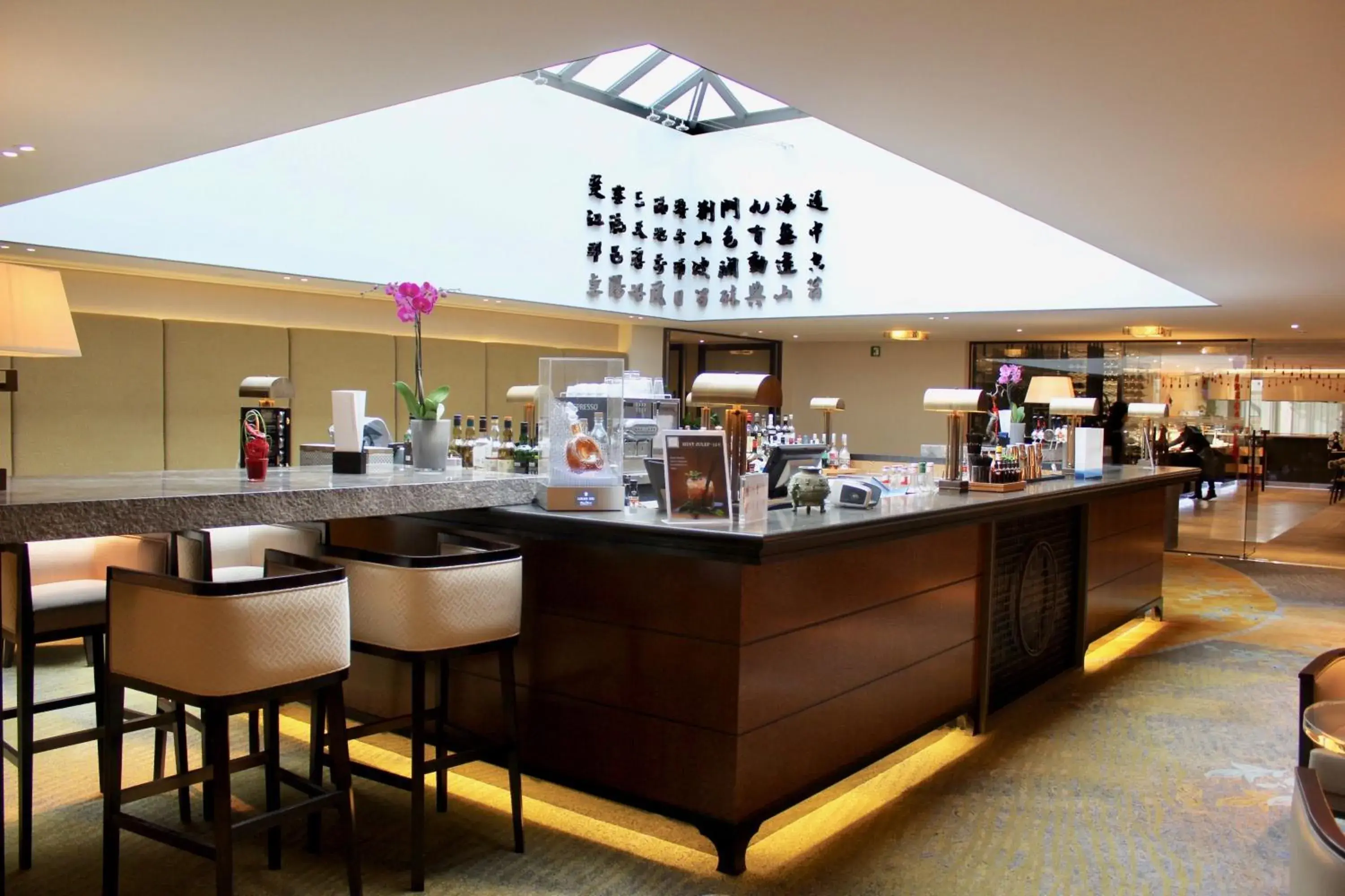 Restaurant/places to eat in Tangla Hotel Brussels Restaurant/places to eat in Tangla Hotel Brussels