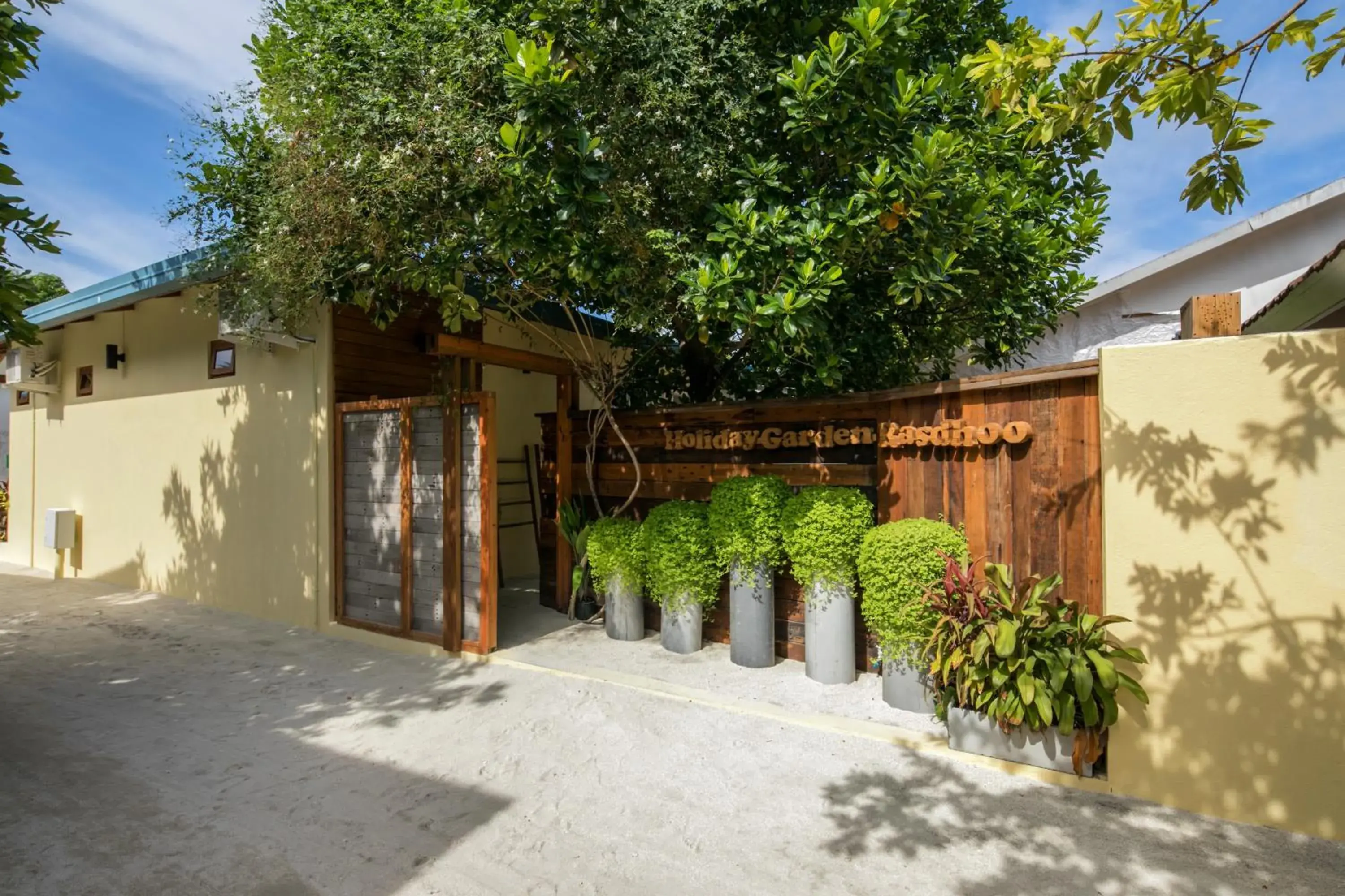 Property building in Holiday Garden Rasdhoo Property building in Holiday Garden Rasdhoo