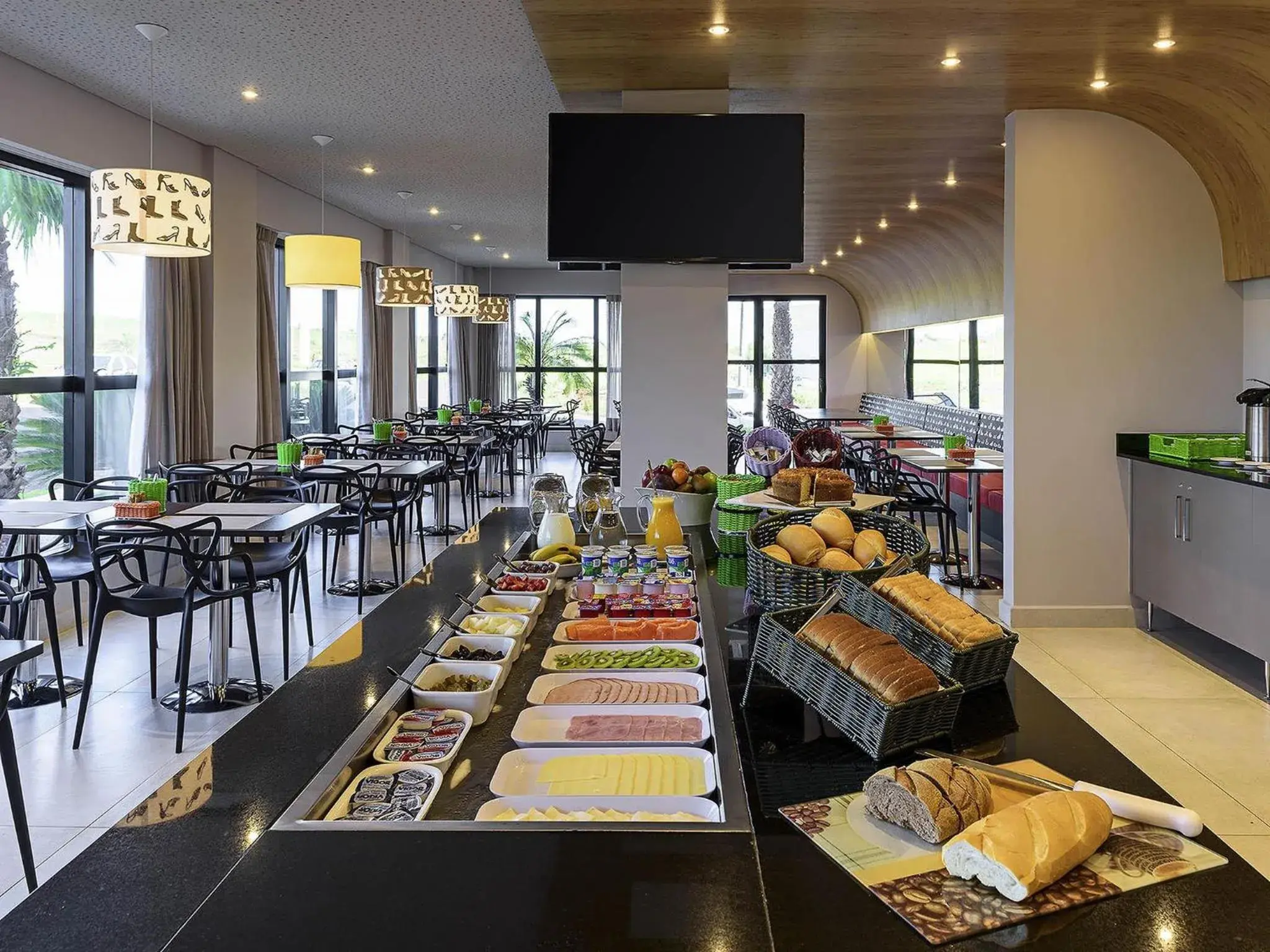 Restaurant/places to eat in ibis Styles Birigui Restaurant/places to eat in ibis Styles Birigui