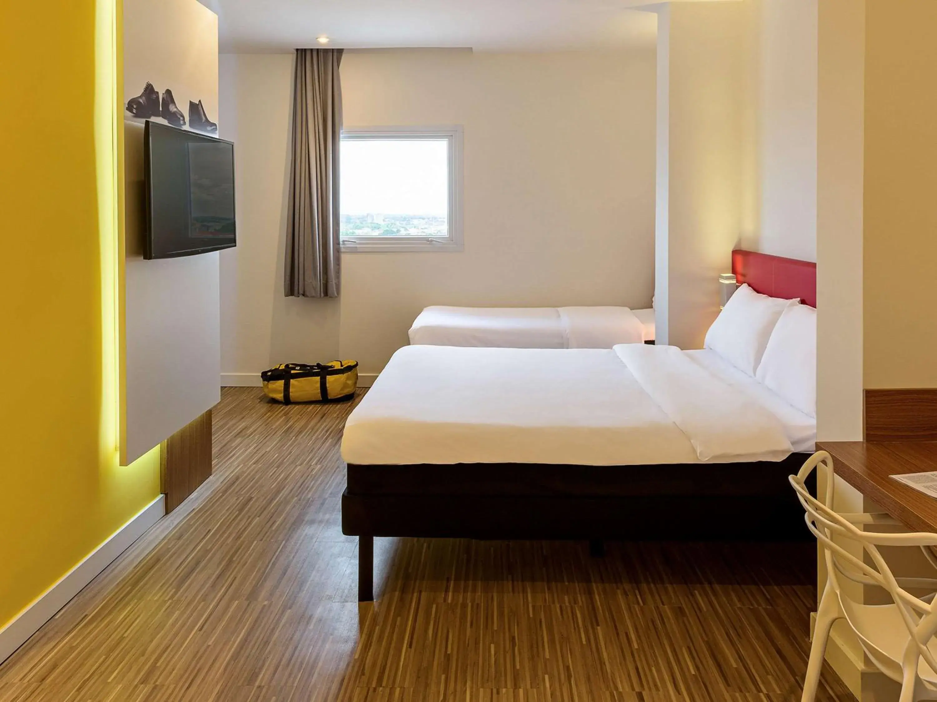 Photo of the whole room, Bed in ibis Styles Birigui Photo of the whole room, Bed in ibis Styles Birigui