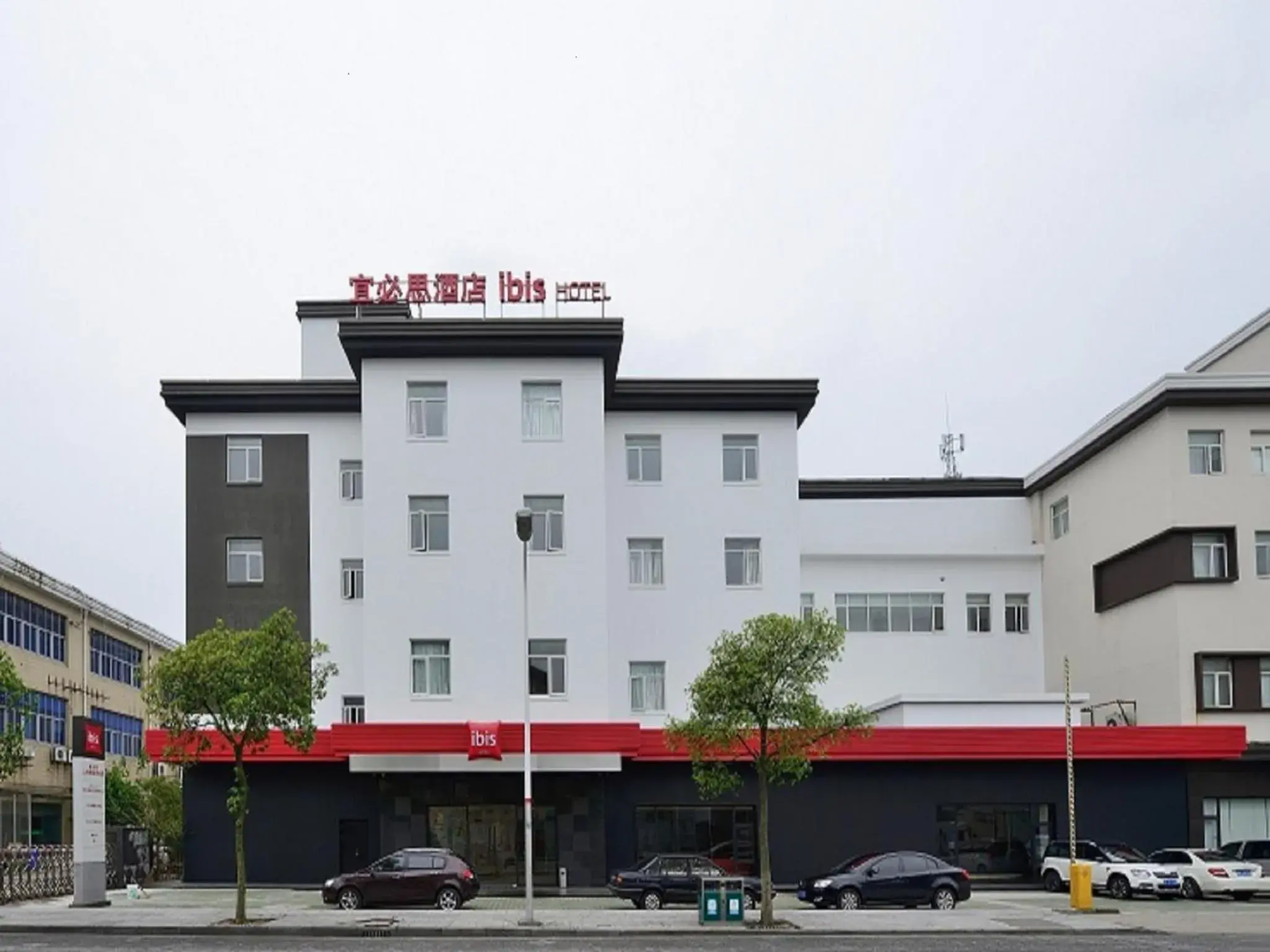 Bird's eye view, Property Building in Ibis Shanghai New Hongqiao Bird's eye view, Property Building in Ibis Shanghai New Hongqiao