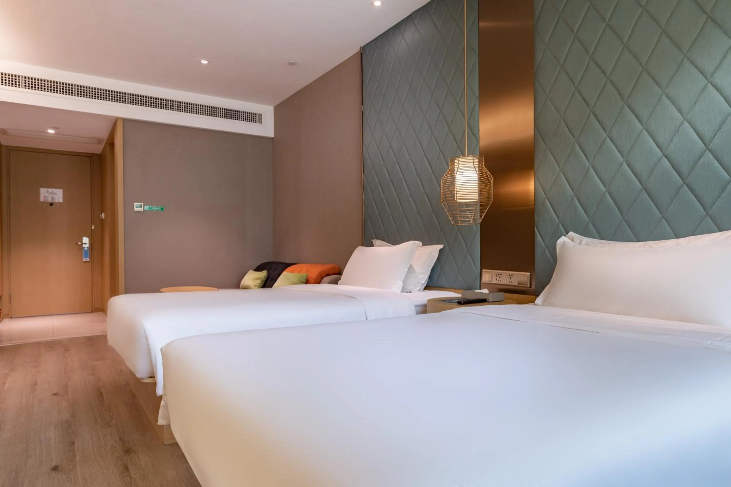 Family, Bed in Ibis Styles XM Zhongshan Hotel