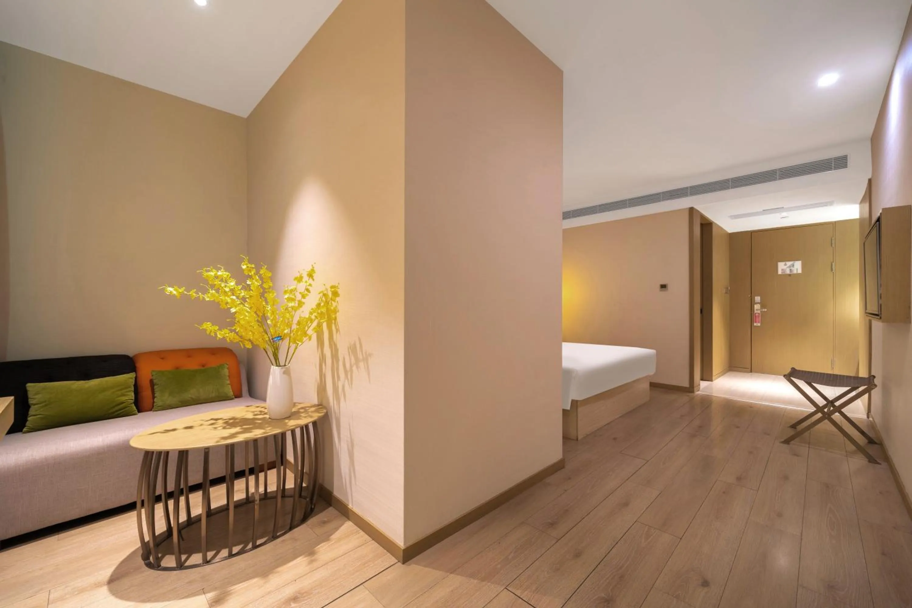 Bed in Ibis Styles XM Zhongshan Hotel