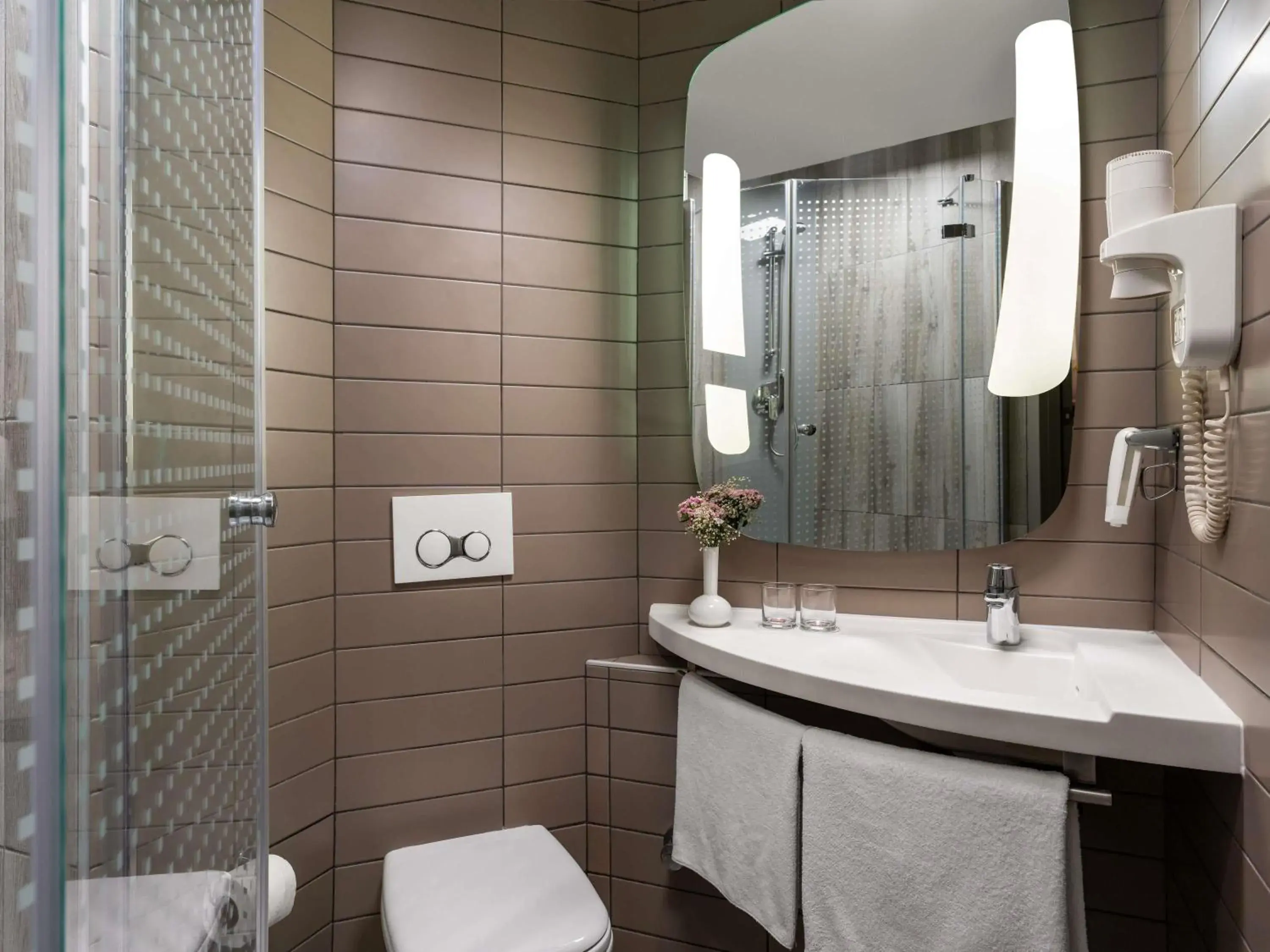 Bedroom in Ibis Istanbul Tuzla Hotel Bedroom in Ibis Istanbul Tuzla Hotel