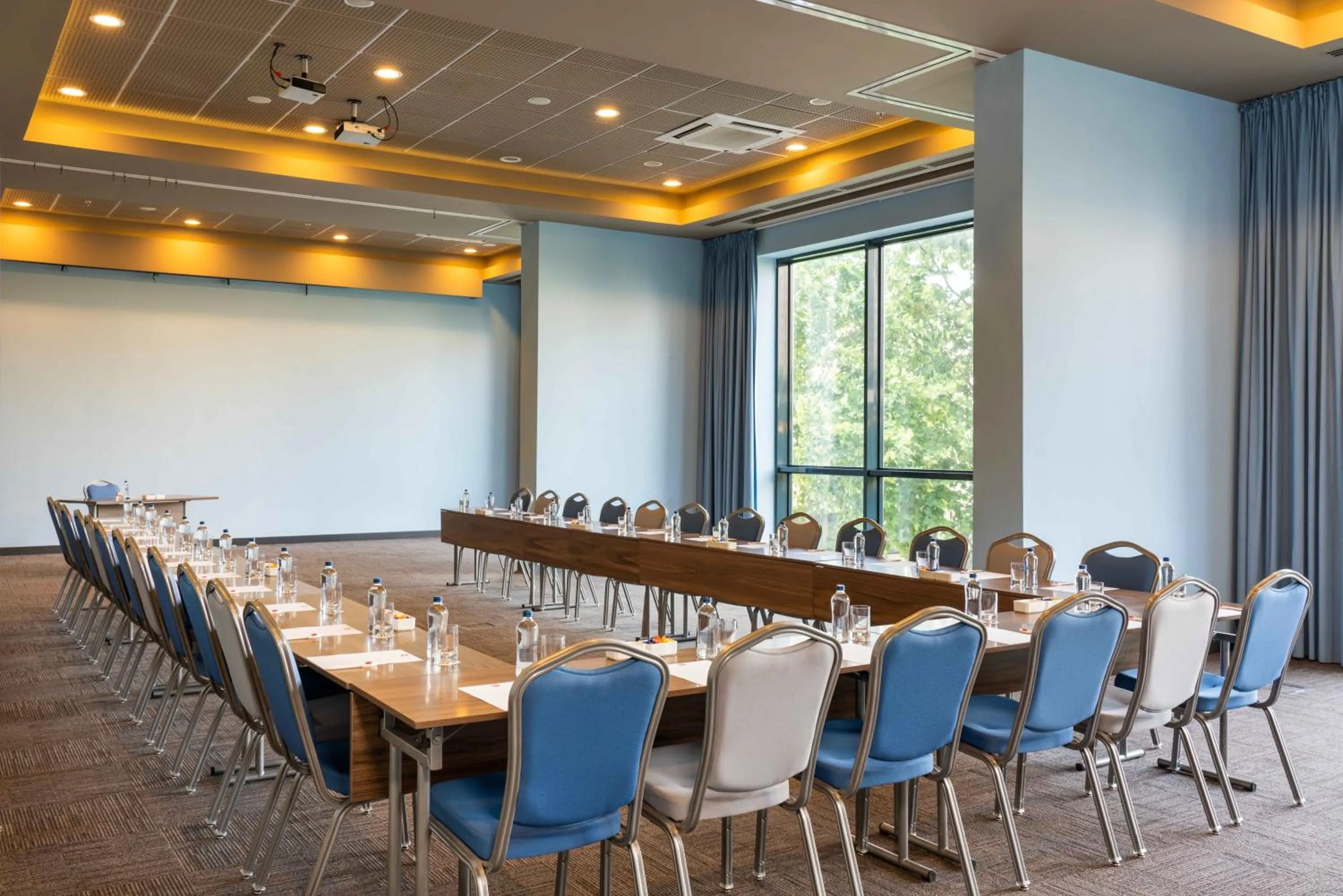 Meeting/conference room in Ibis Istanbul Tuzla Hotel