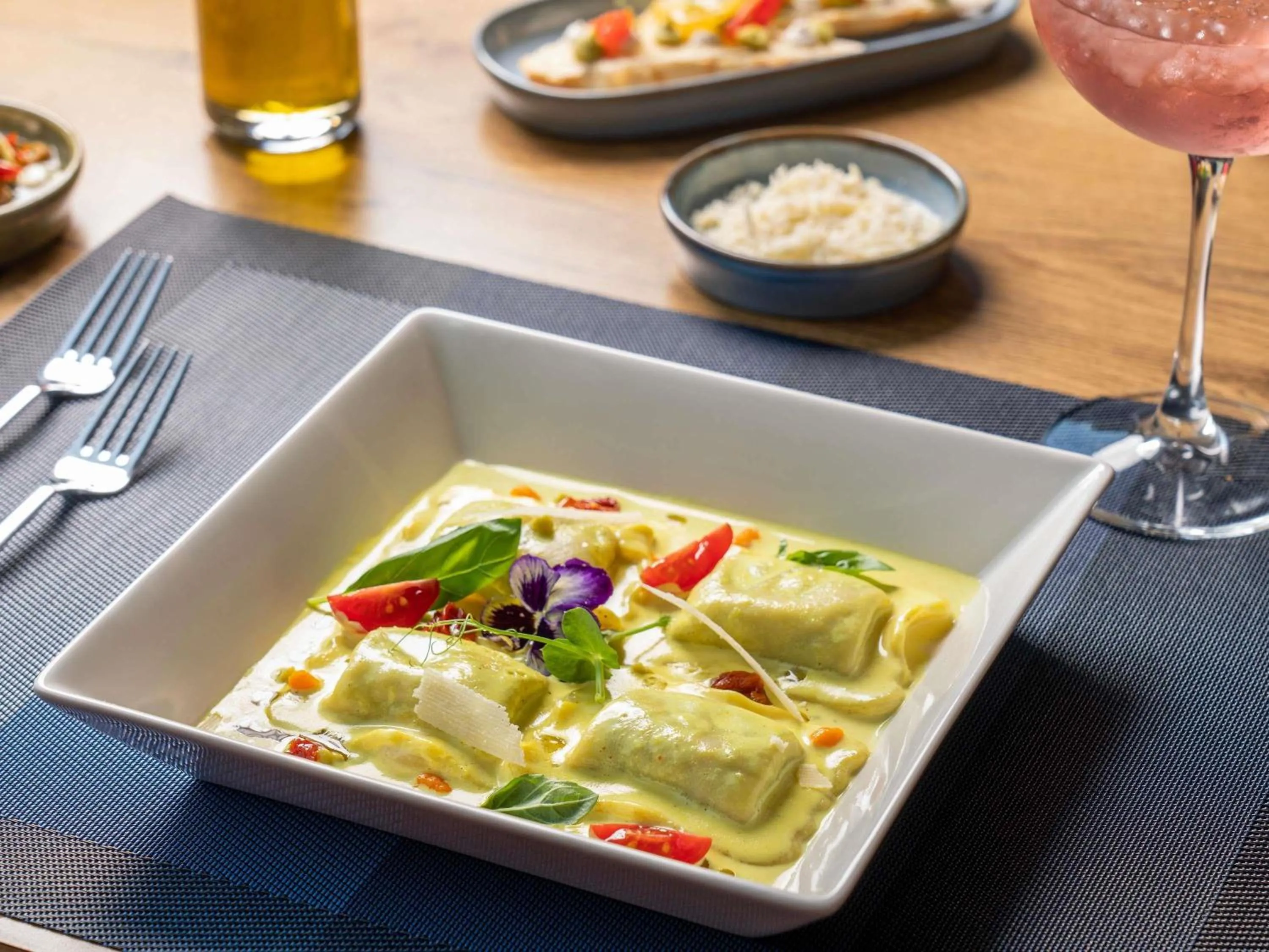 Restaurant/places to eat in Ibis Istanbul Tuzla Hotel