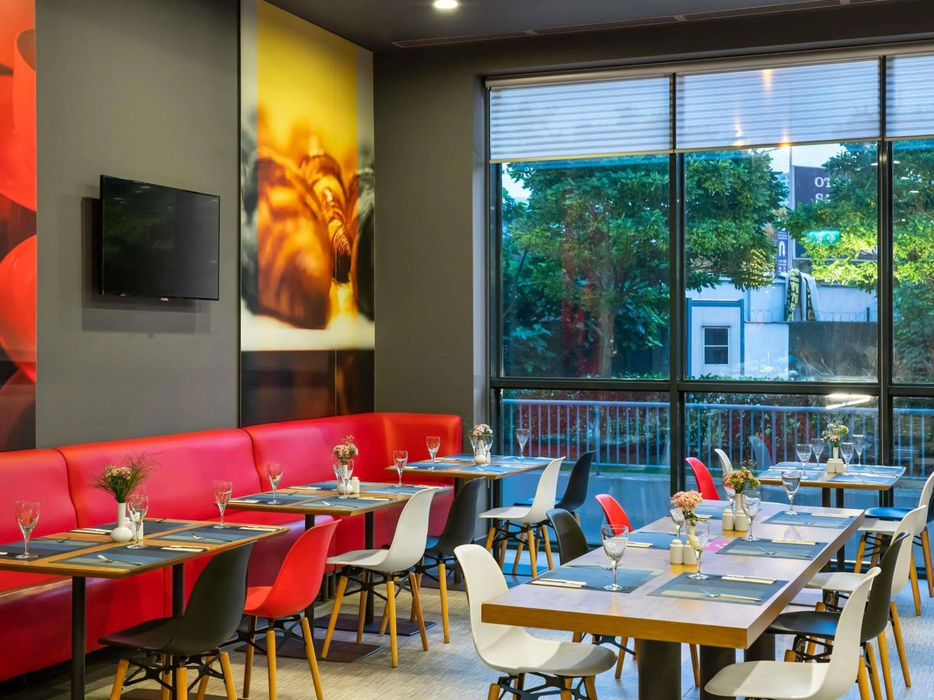 Restaurant/places to eat in Ibis Istanbul Tuzla Hotel