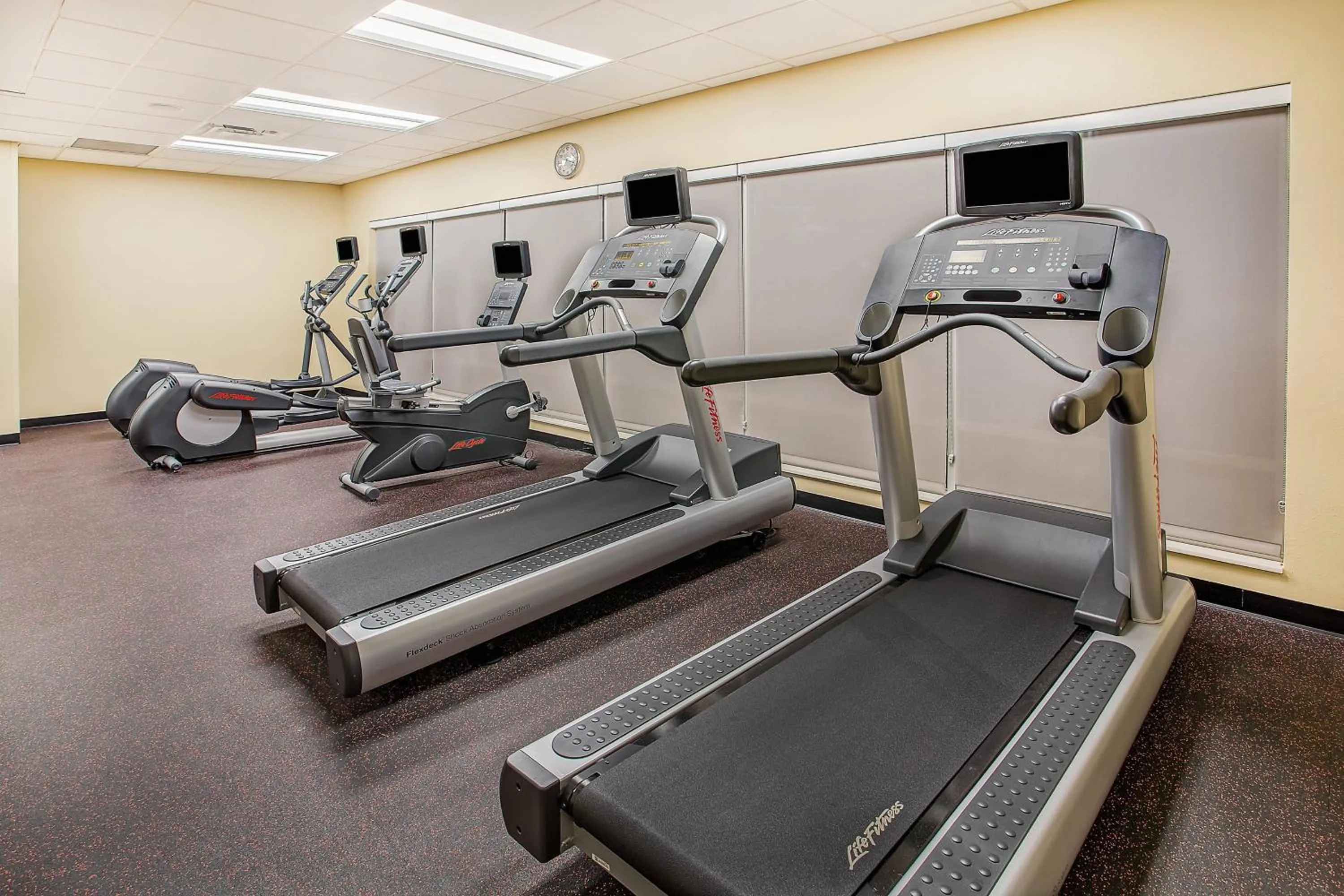 Fitness centre/facilities in TownePlace Suites by Marriott Cookeville