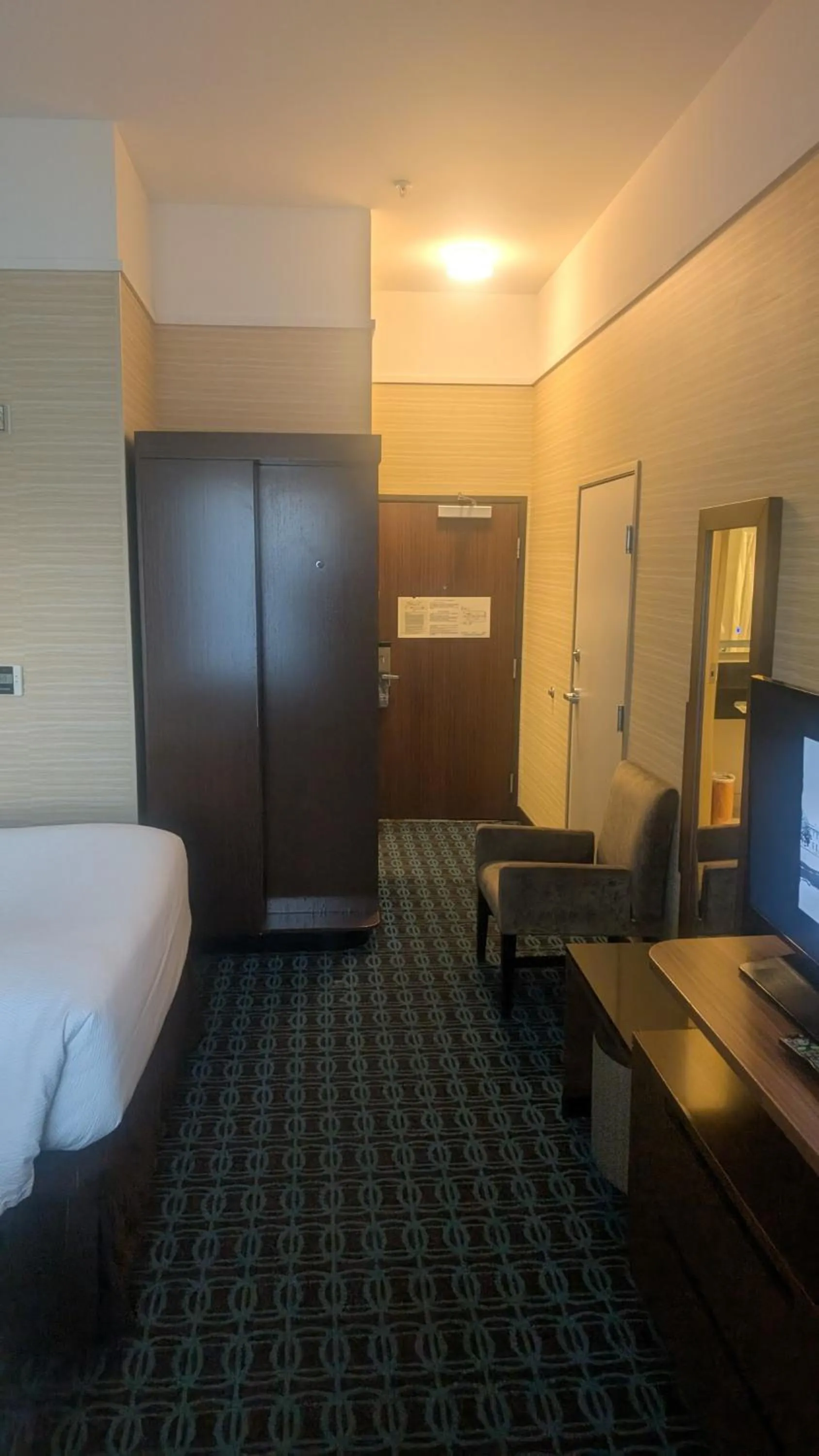 Photo of the whole room, Bed in Fairfield Inn & Suites by Marriott Detroit Troy
