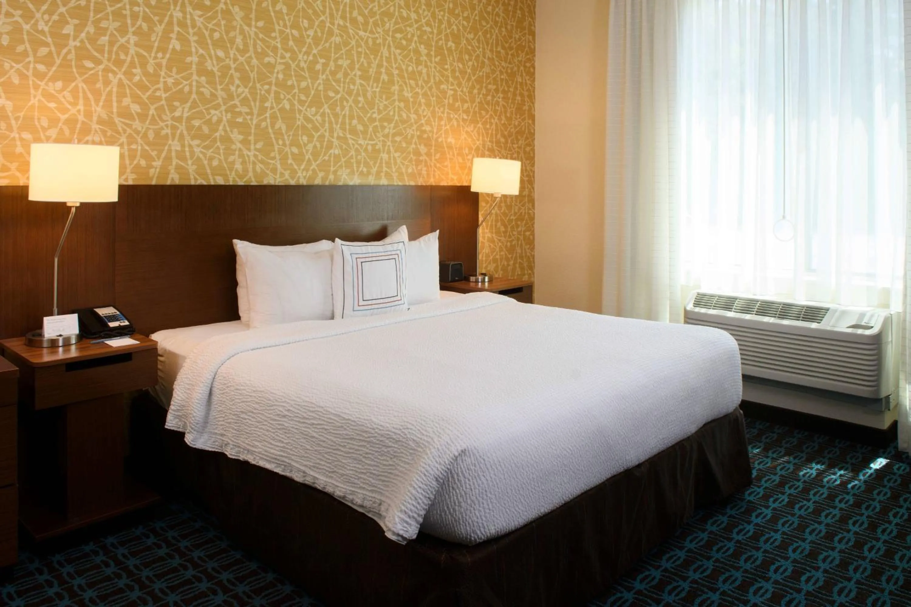 King Room - Hearing Accessible in Fairfield Inn & Suites by Marriott Richmond Ashland